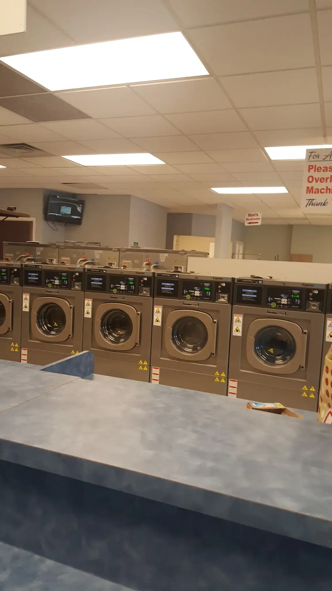 Valley Laundry Services thumbnail 13