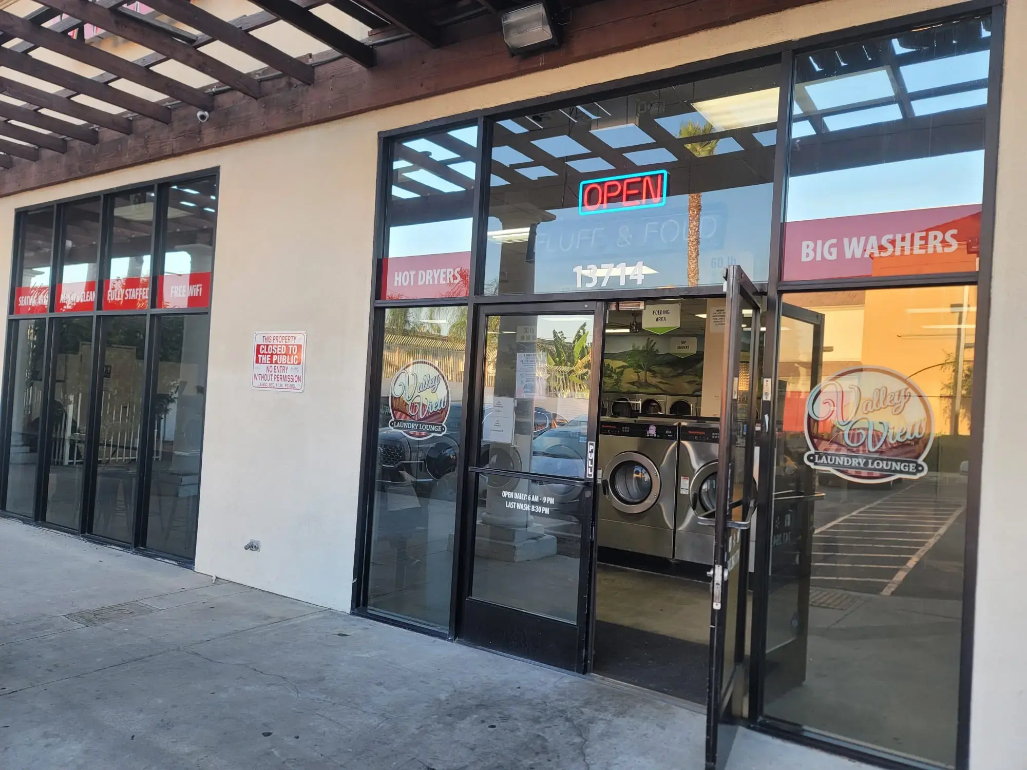 Valley View Laundry Lounge thumbnail 9