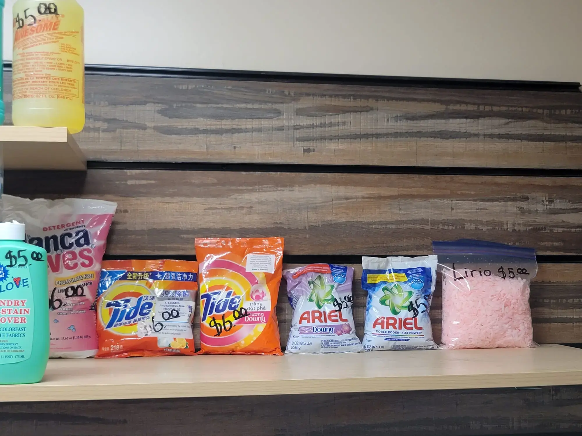 Valley View Laundry Lounge thumbnail 10