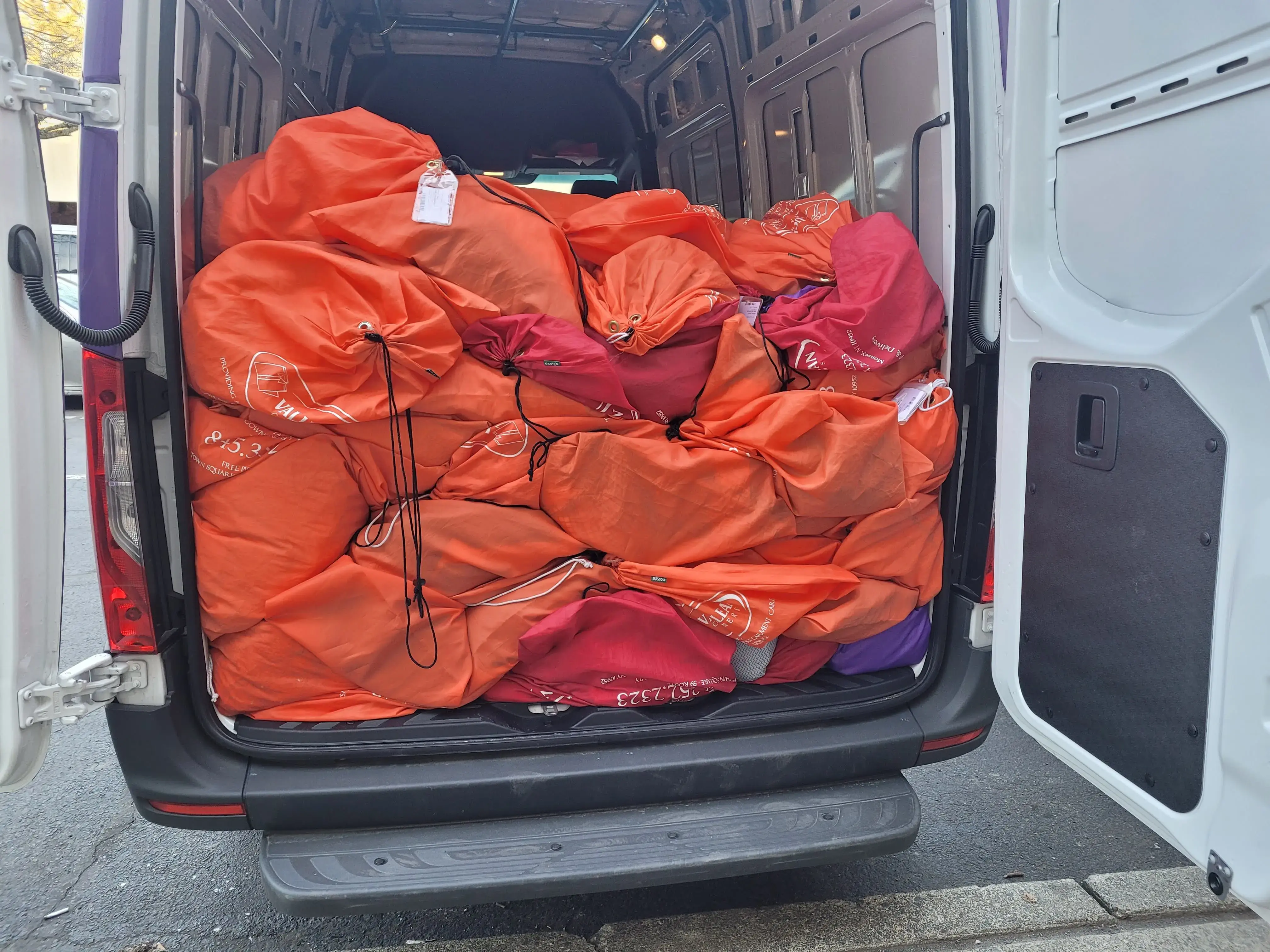 ValuClean Cleaners thumbnail 9