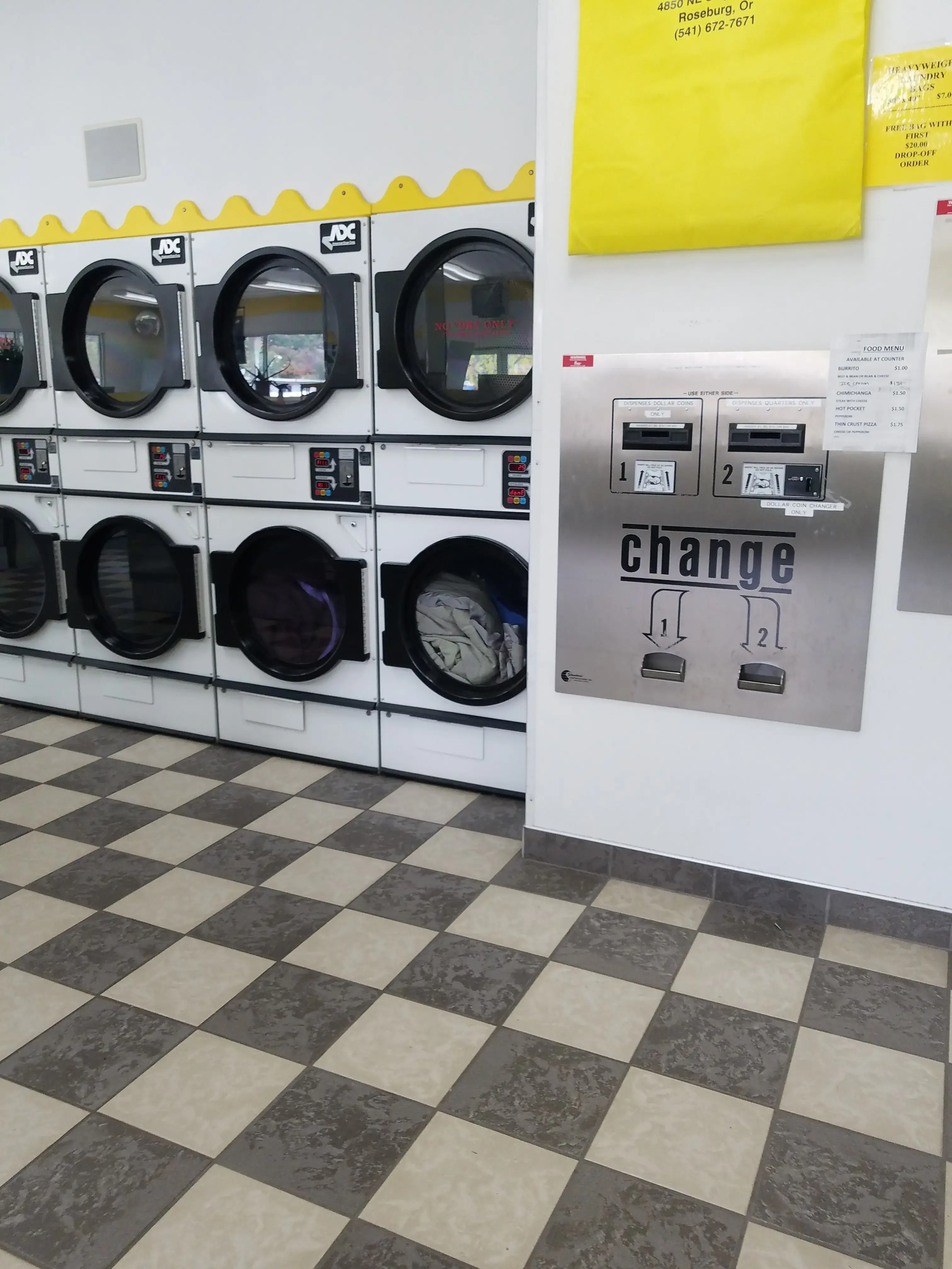 Value Clean Laundromat thumbnail 8