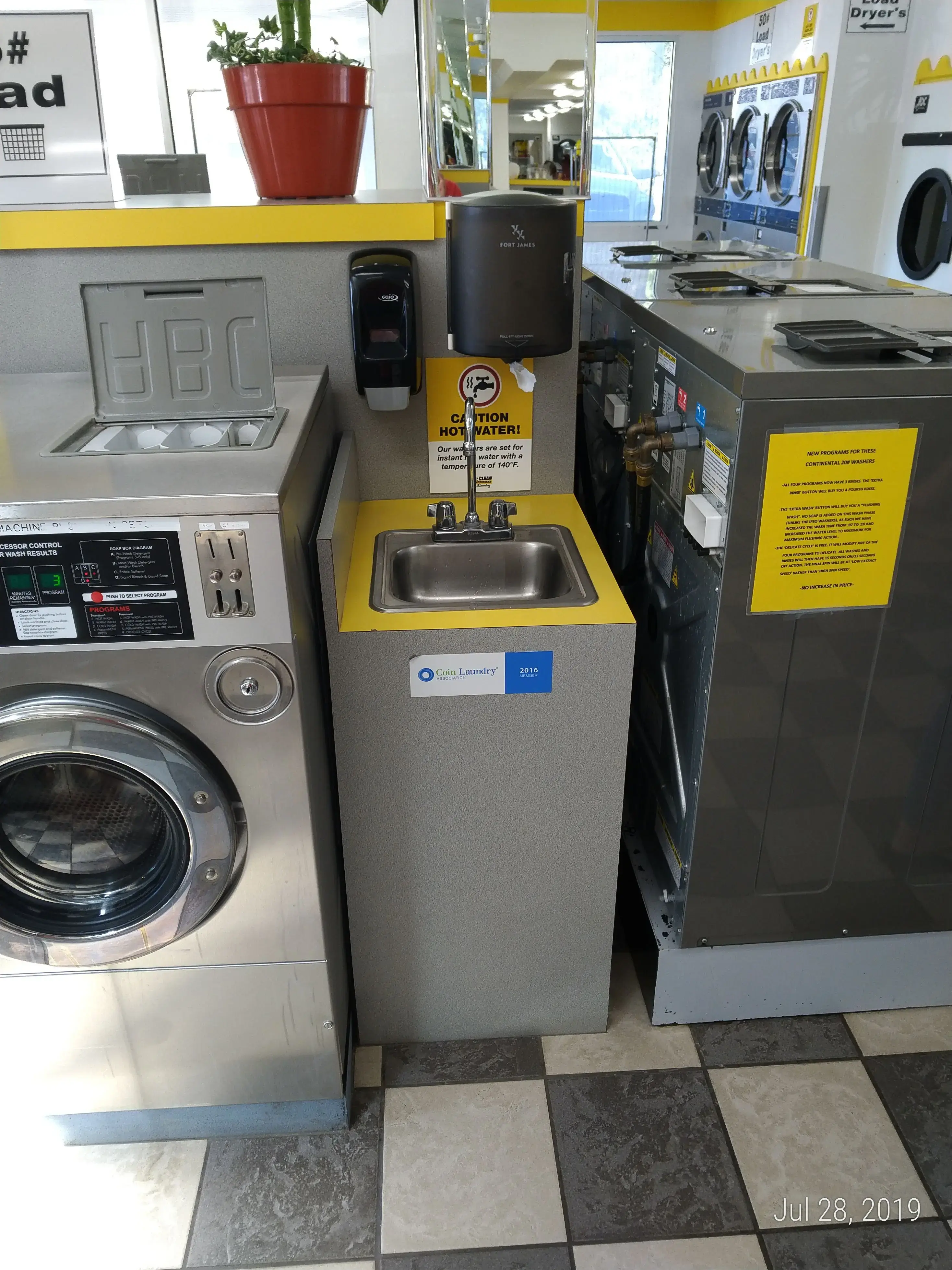 Value Clean Laundromat - Image 6