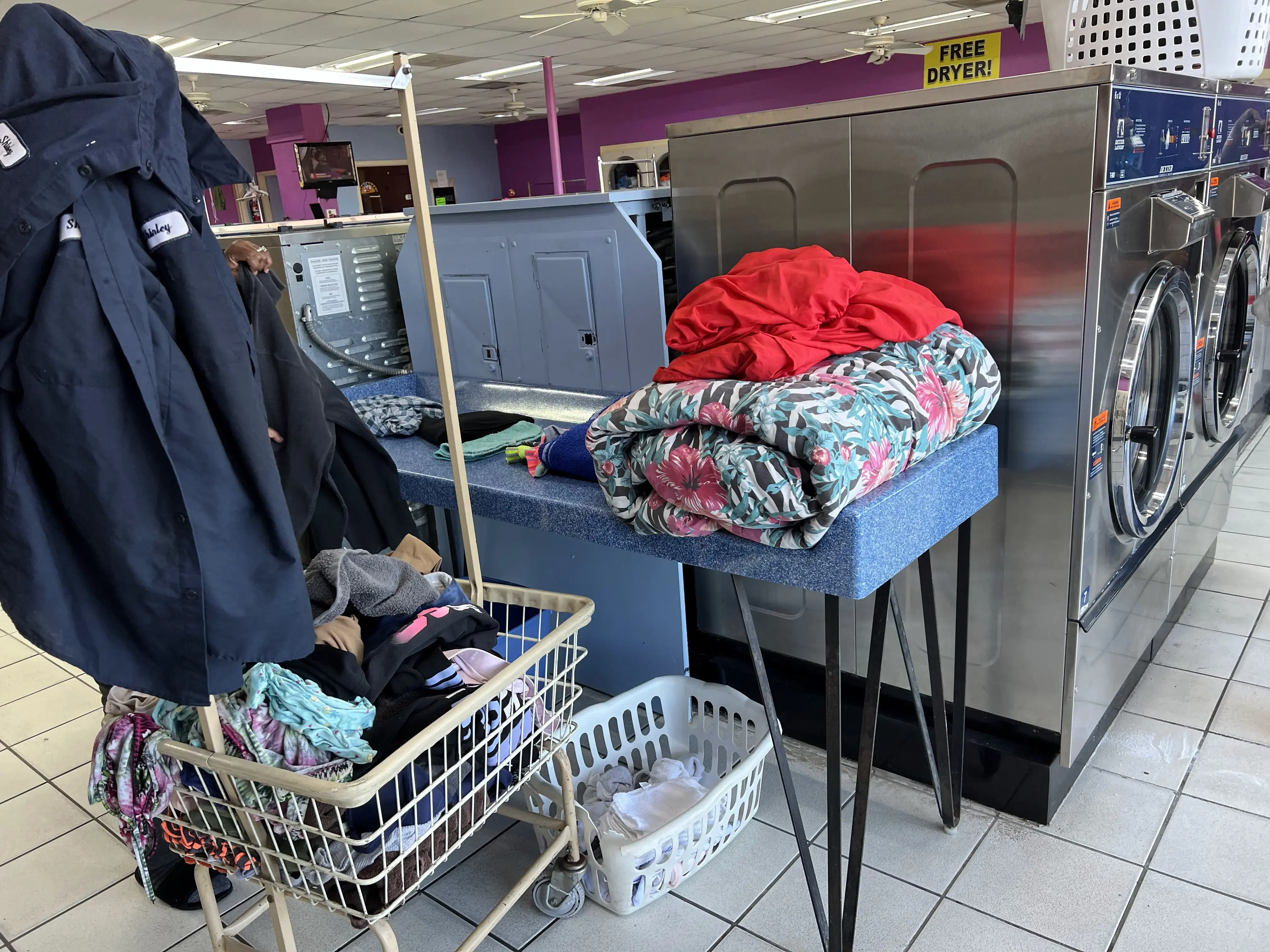 Value Coin Laundry thumbnail 6