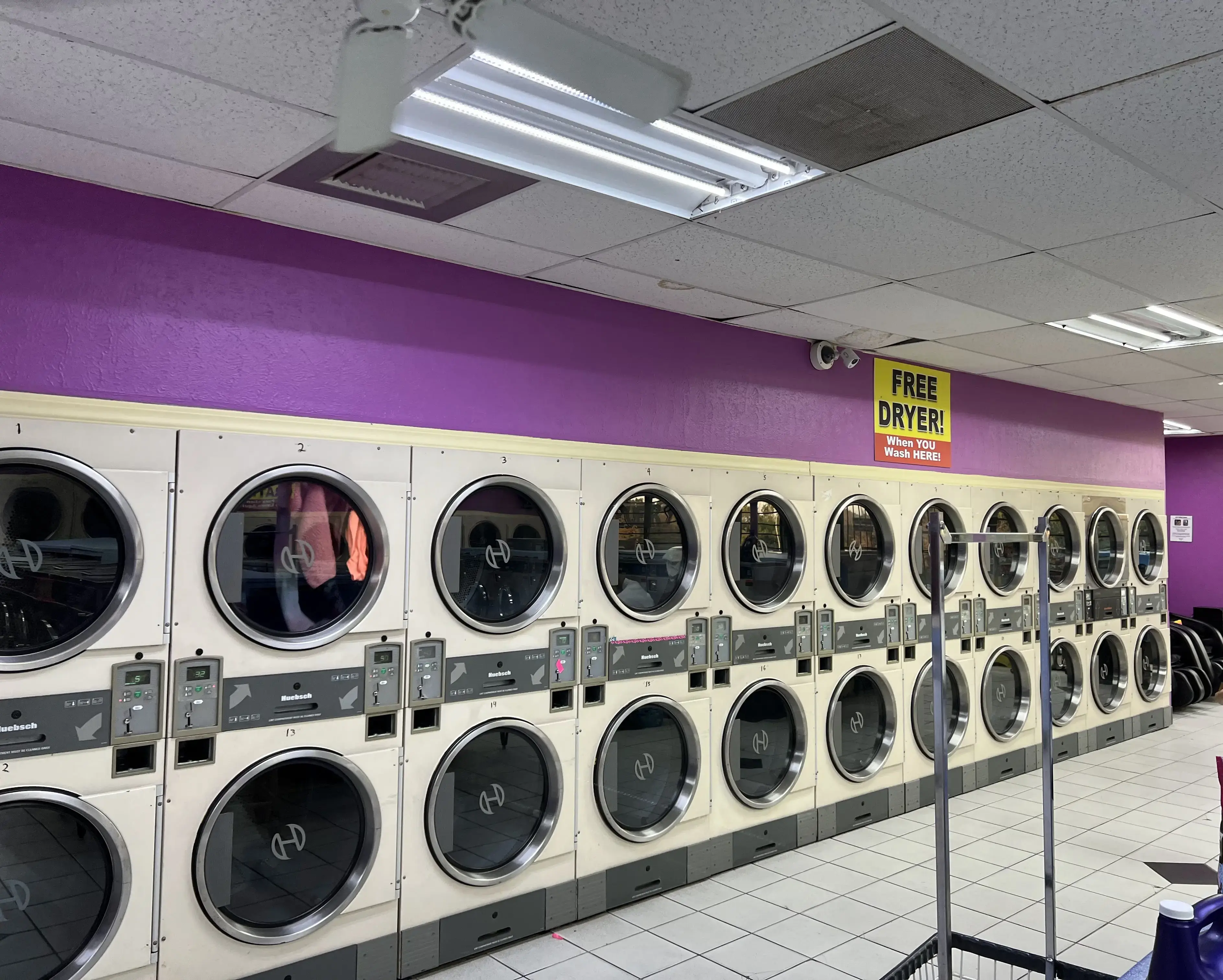 Value Coin Laundry - Image 2