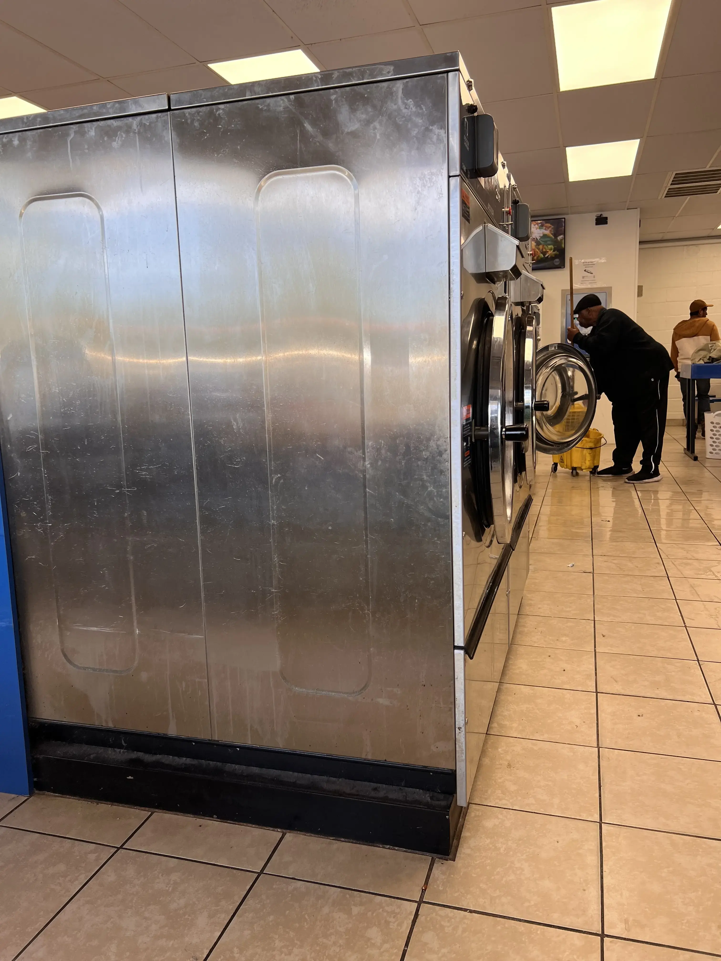 Varsity Enterprises Laundry - Image 4