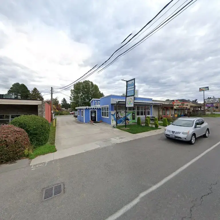 Vashon Laundry thumbnail 8