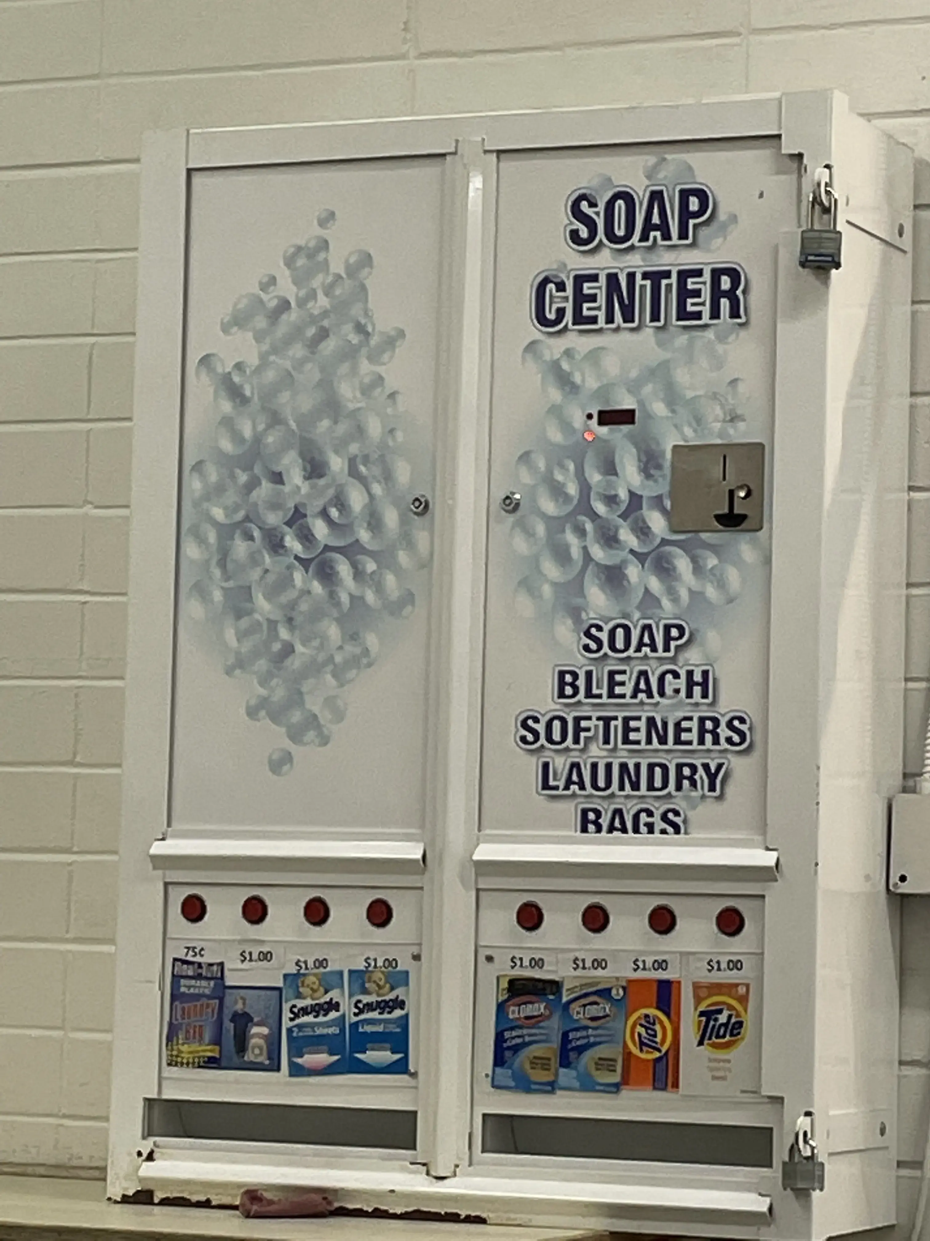 Vermont Hills Laundromat thumbnail 9
