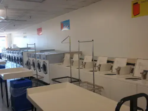 Verona Laundry Land Laundromat thumbnail 15