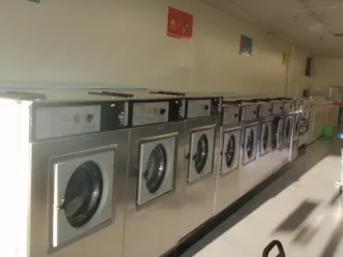 Verona Laundry Land Laundromat thumbnail 18