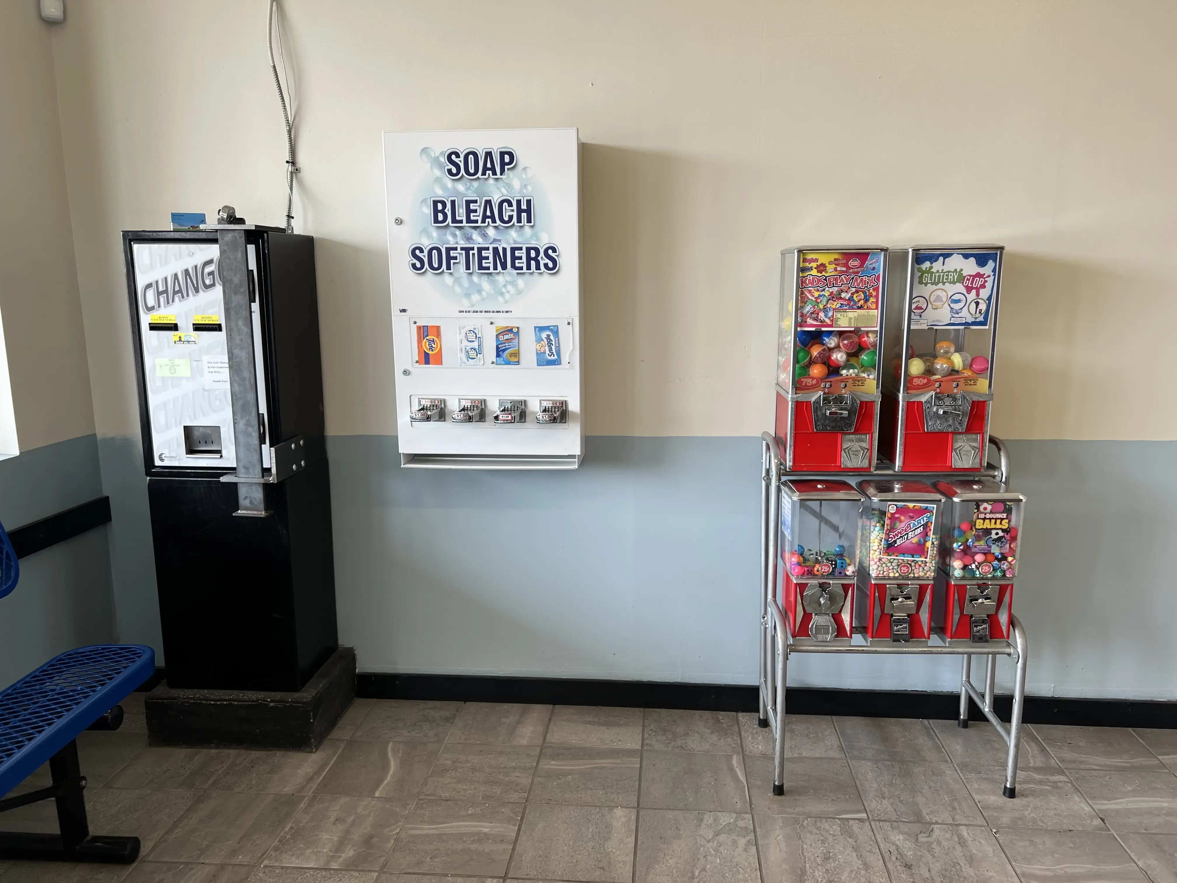 Verona Laundry Land Laundromat - Image 8