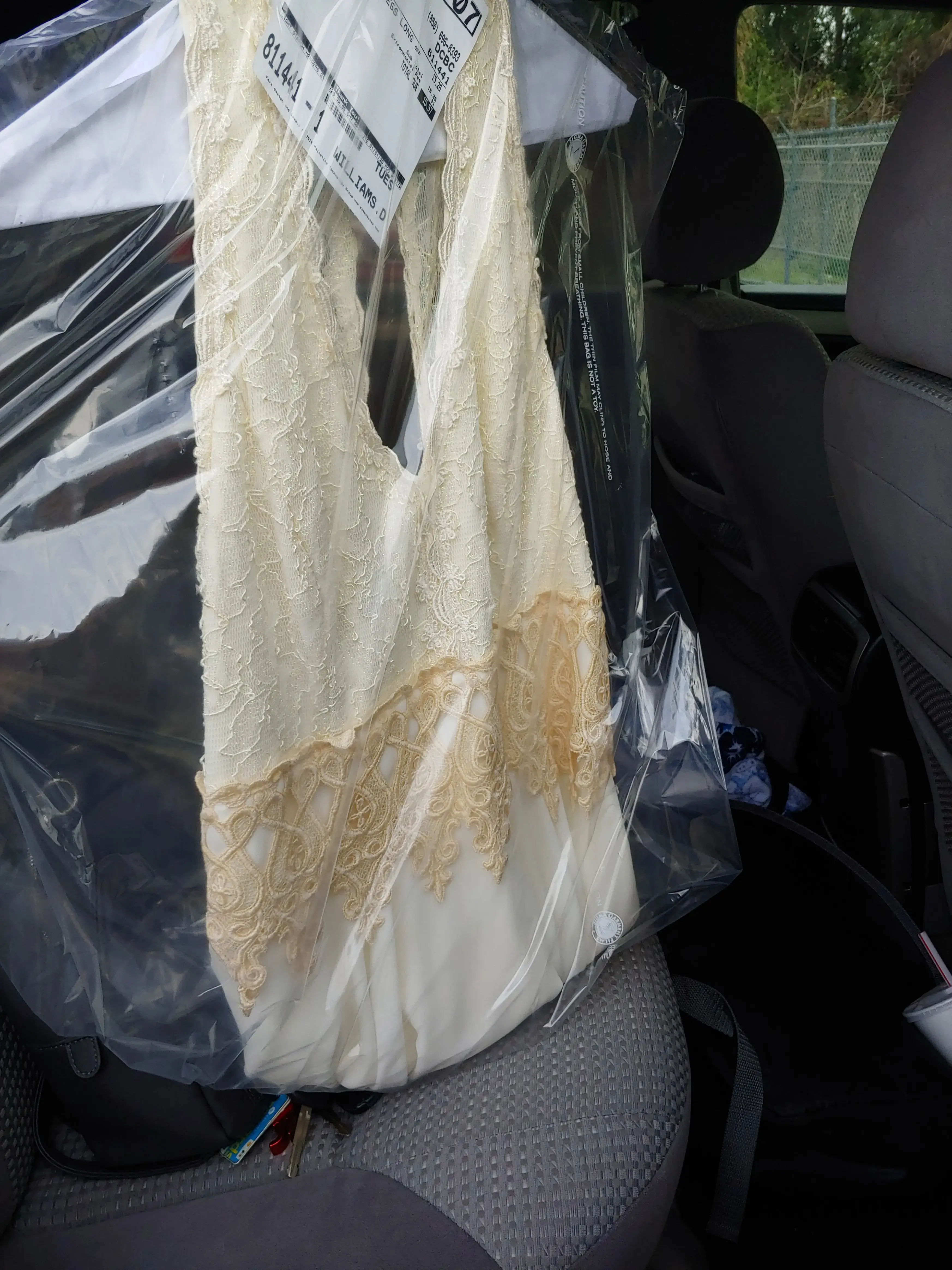 Vick's Cleaners - Image 13