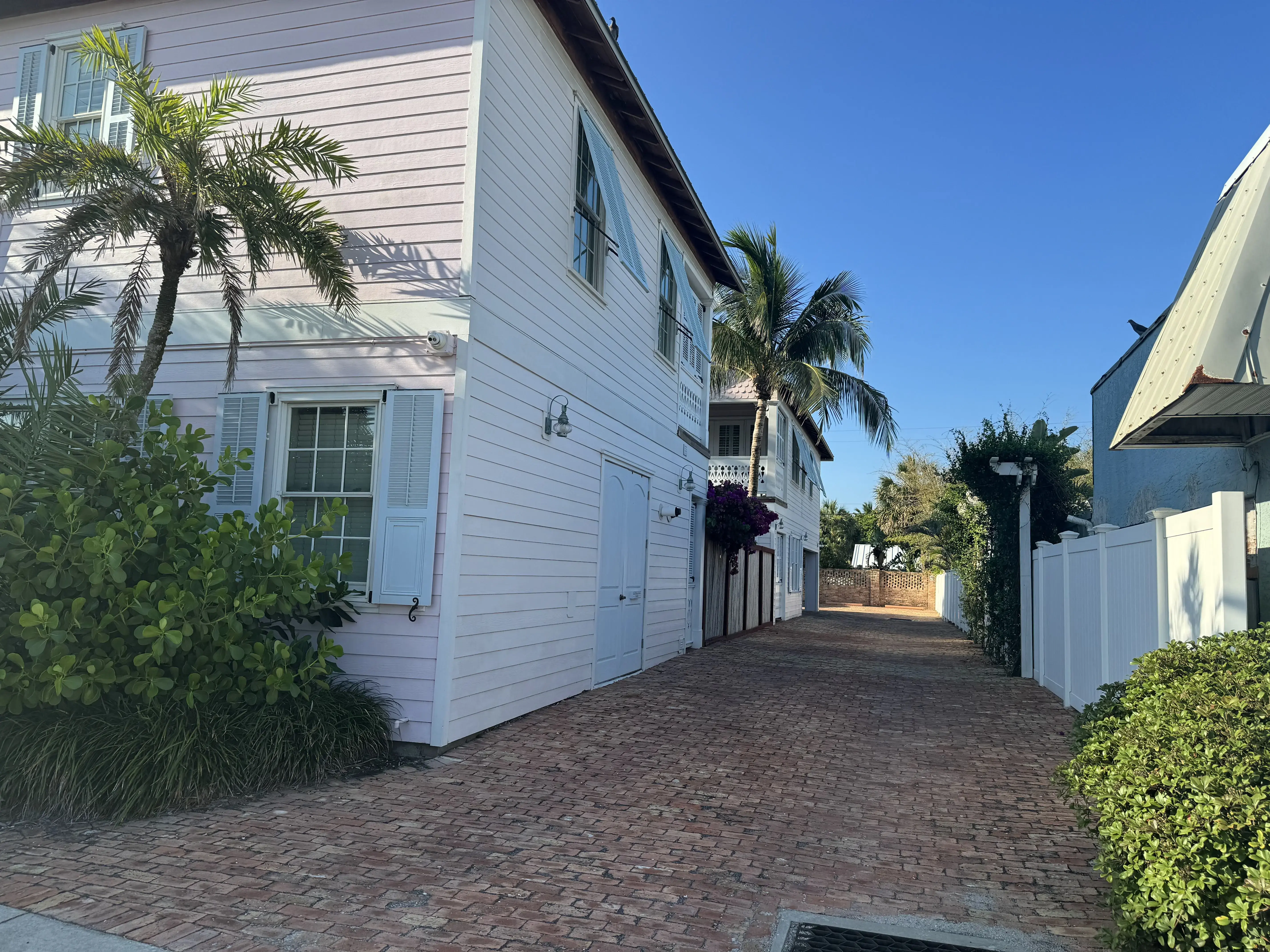 Victoria Coin Laundry - Image 6