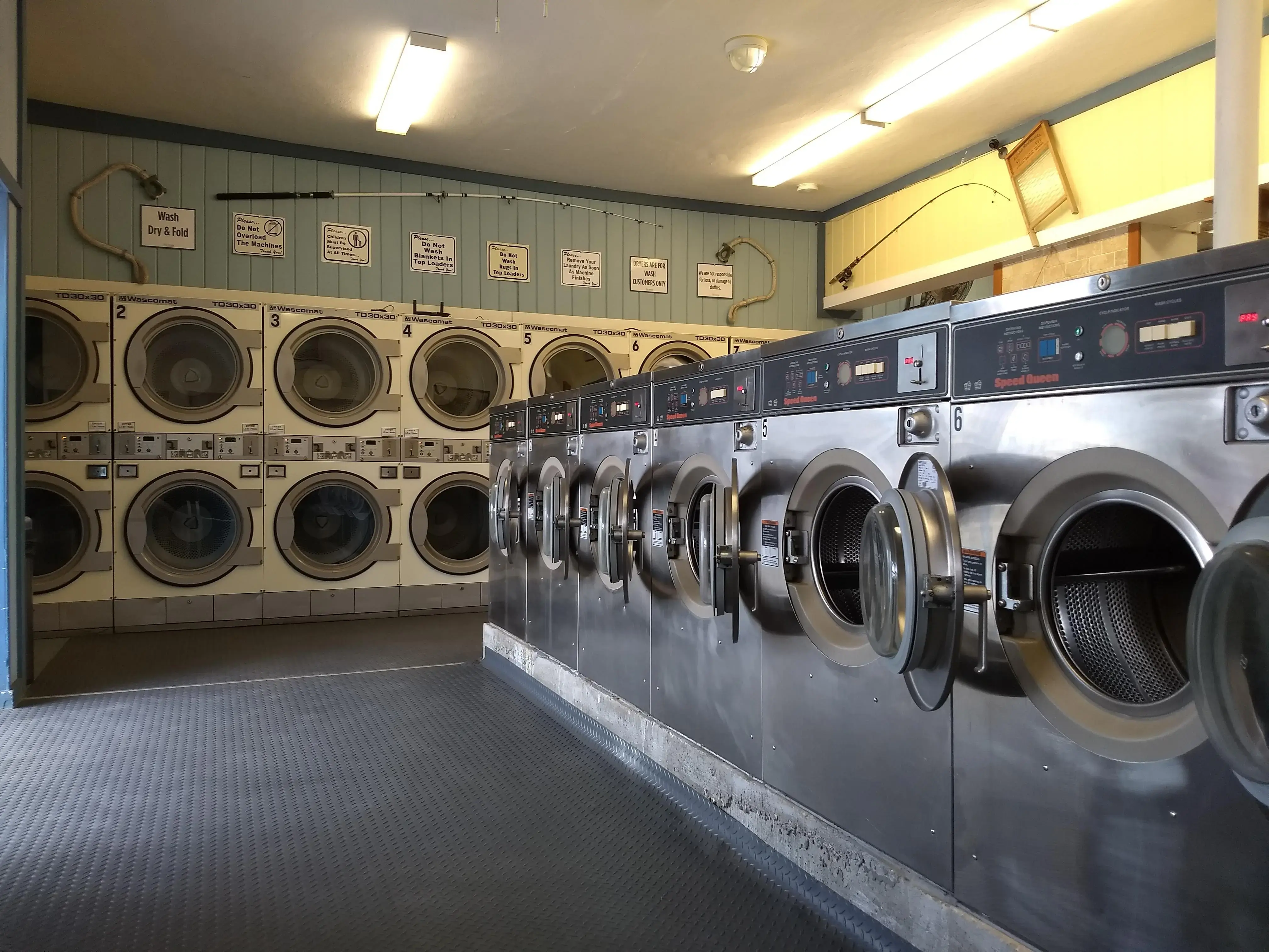 Victoria Coin Laundry - Image 2