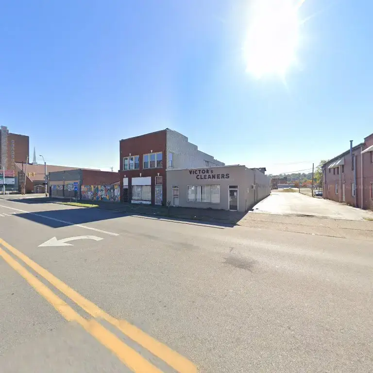 Victor's Cleaners and Launderers location