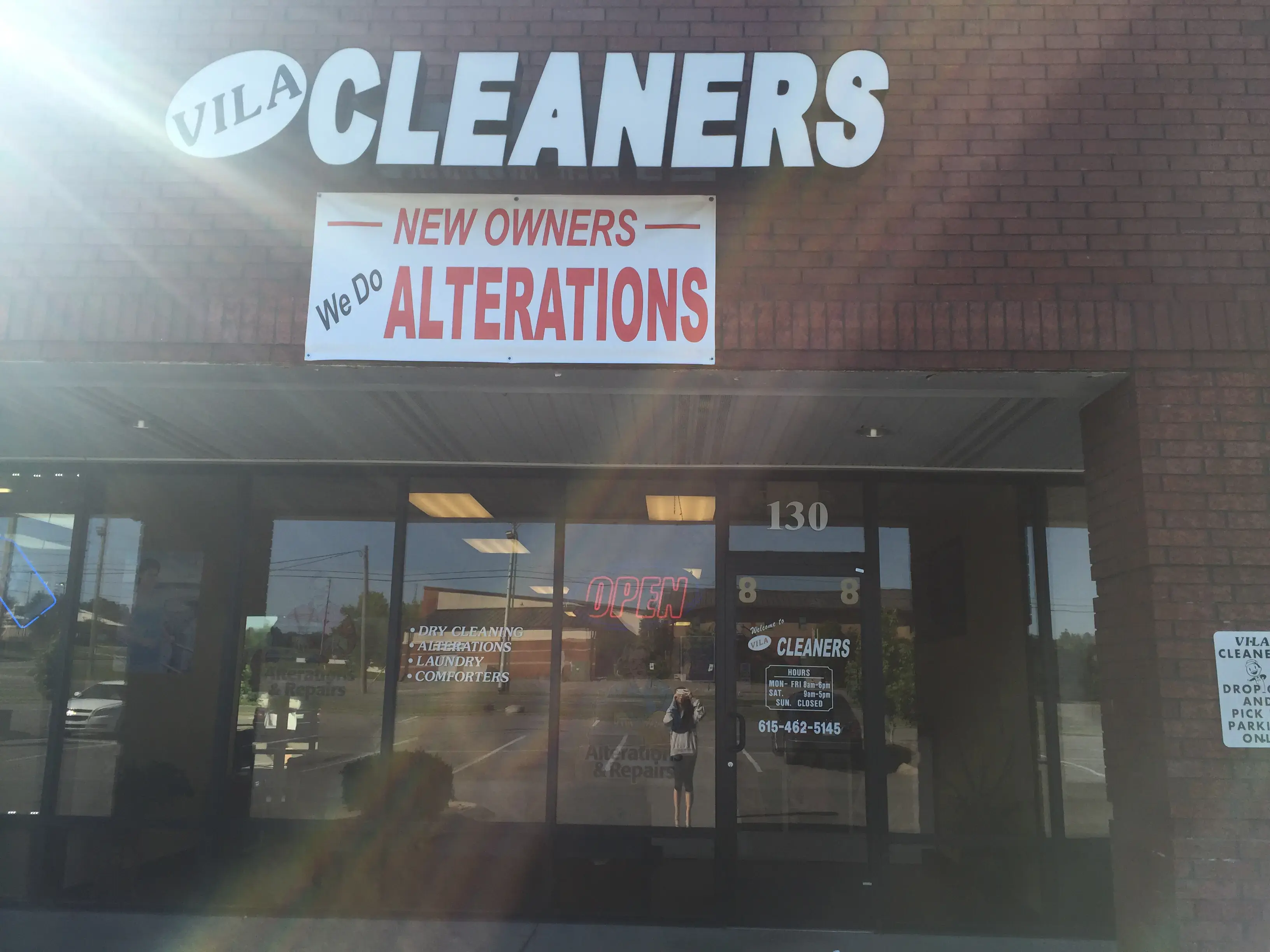 Vila Cleaners and Alterations thumbnail 7