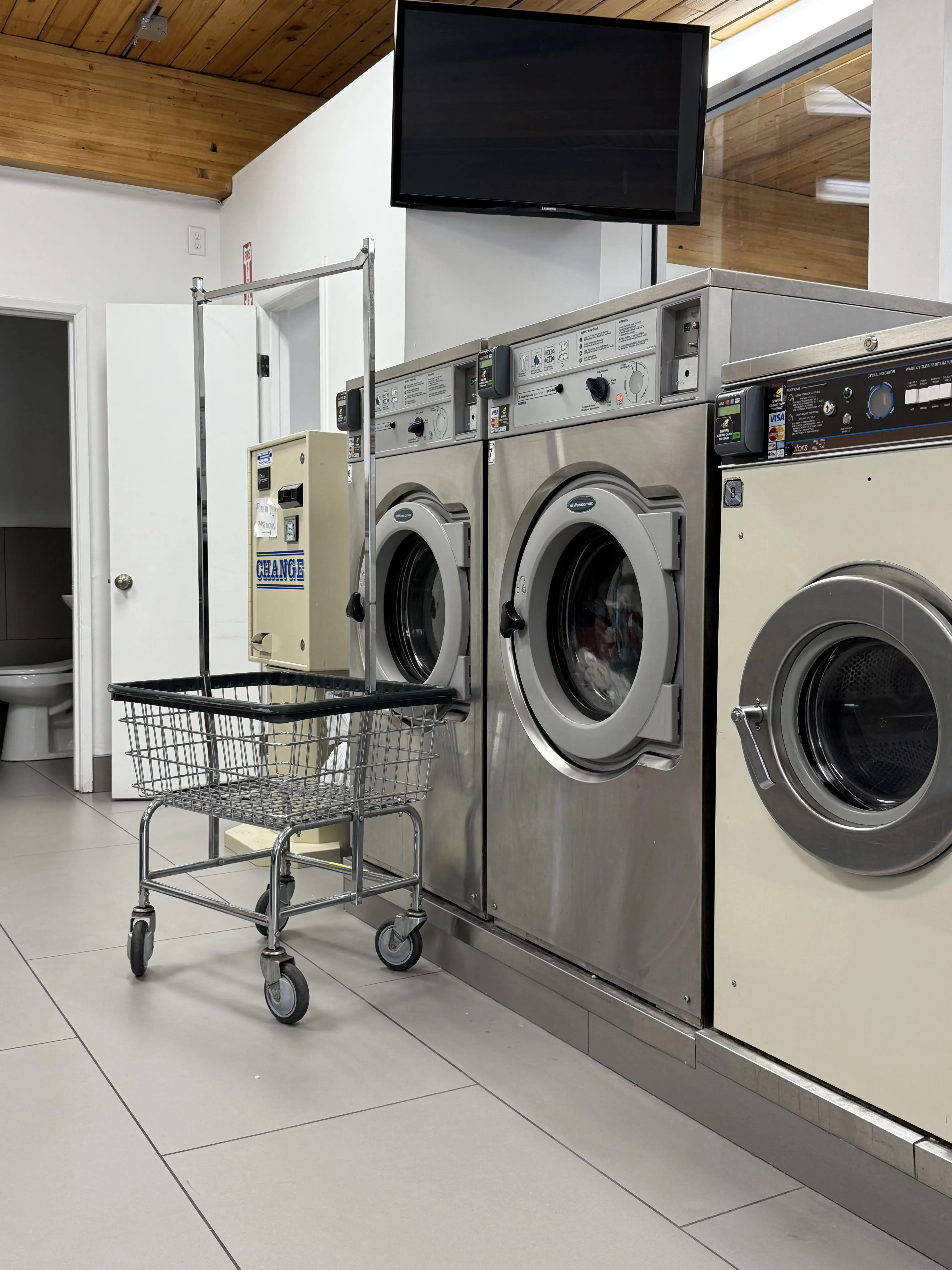 Village Cleaners - Cottonwood Heights Fort Union Blvd. thumbnail 6