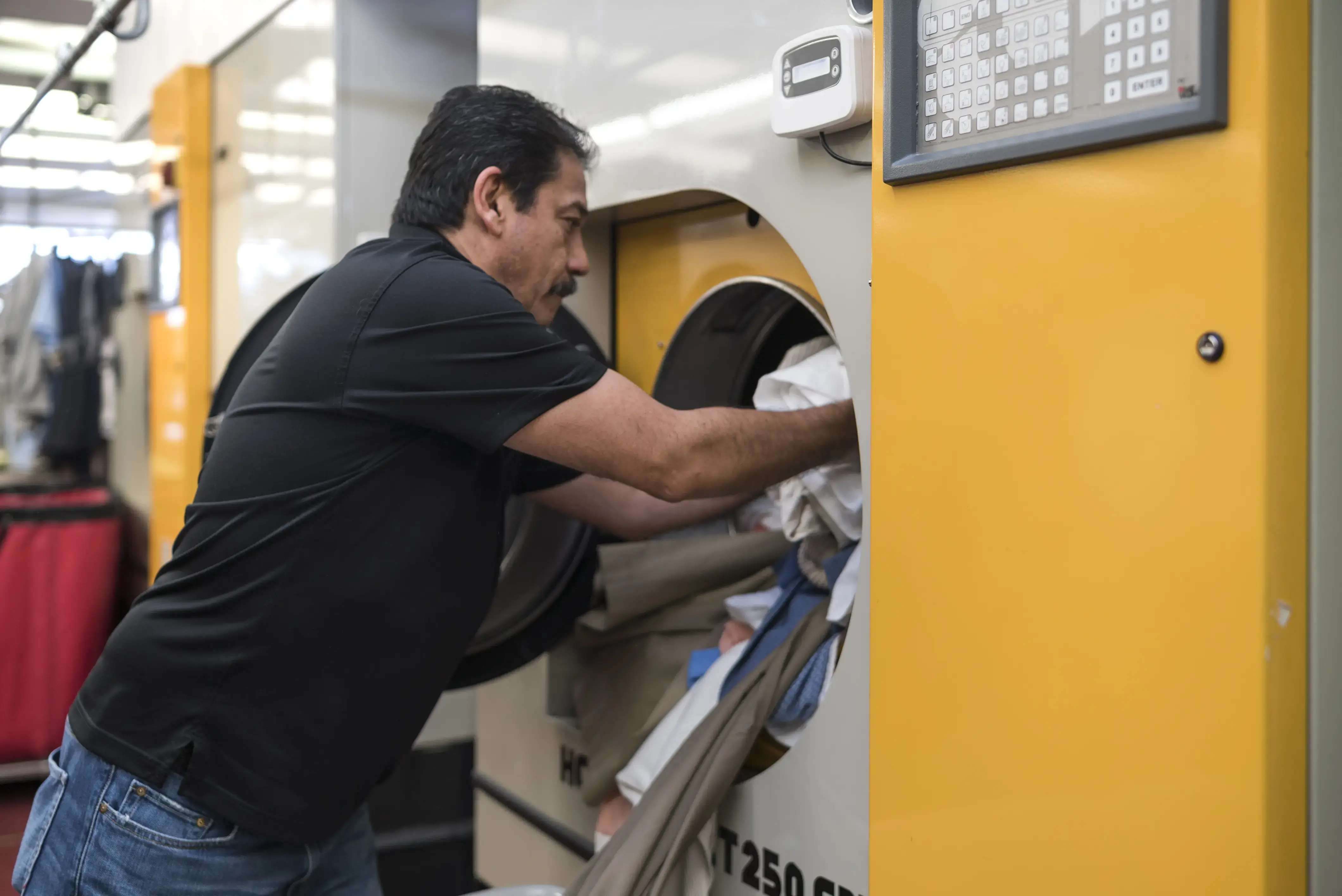 Village Cleaners - Sandy - Image 10