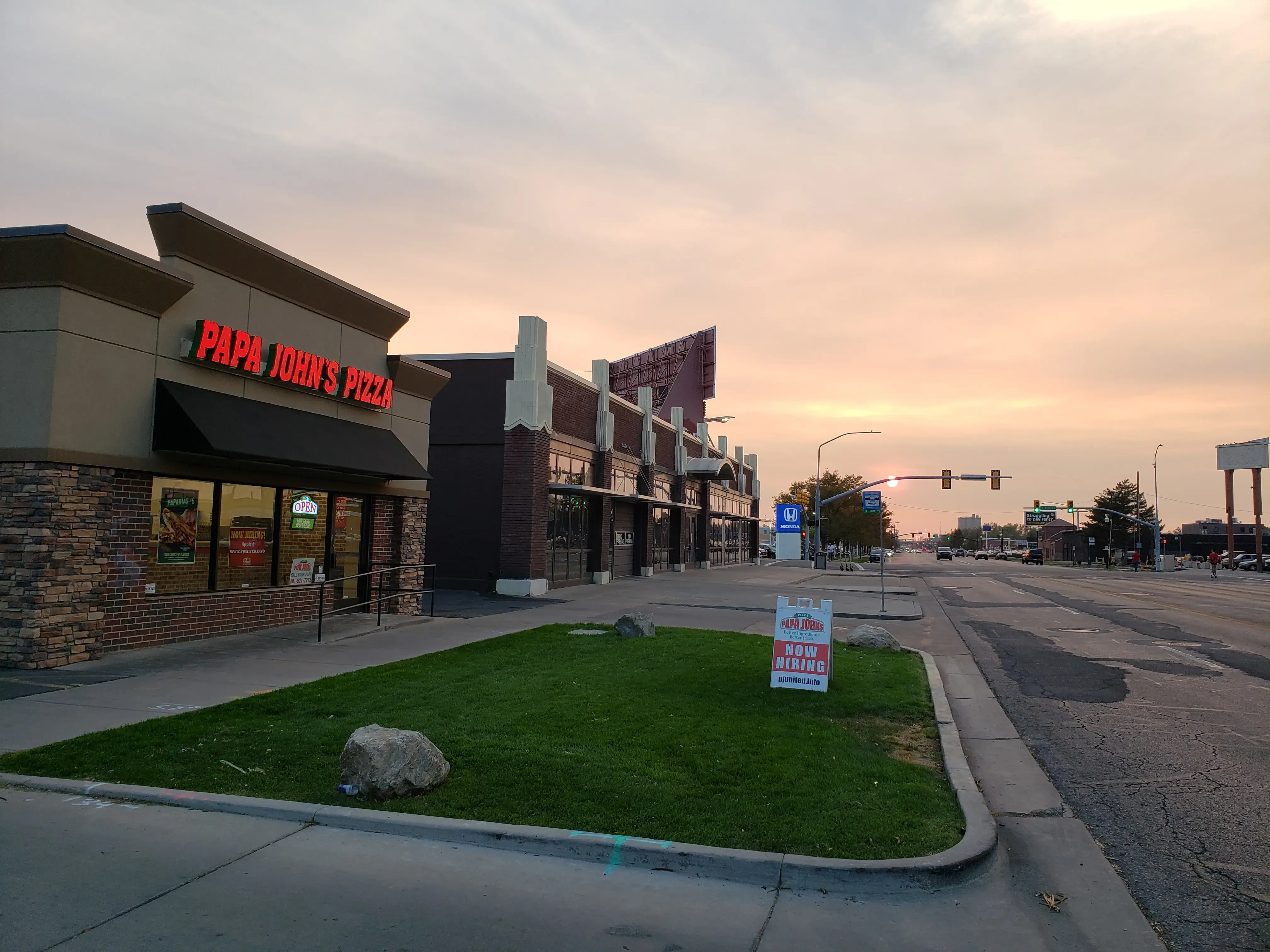 Village Coin Laundry - Salt Lake City - Image 16