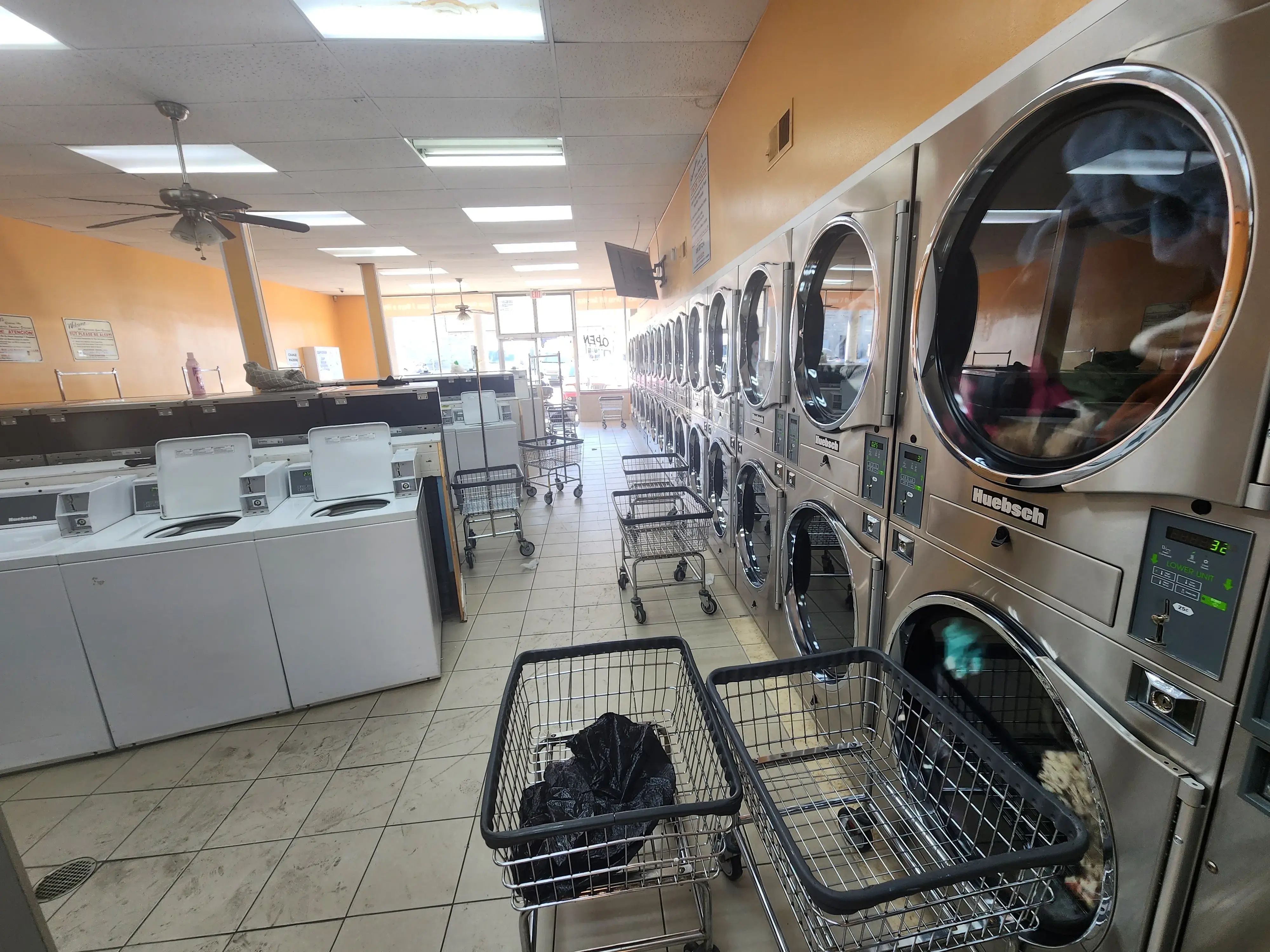 Village Coin Laundry thumbnail 3