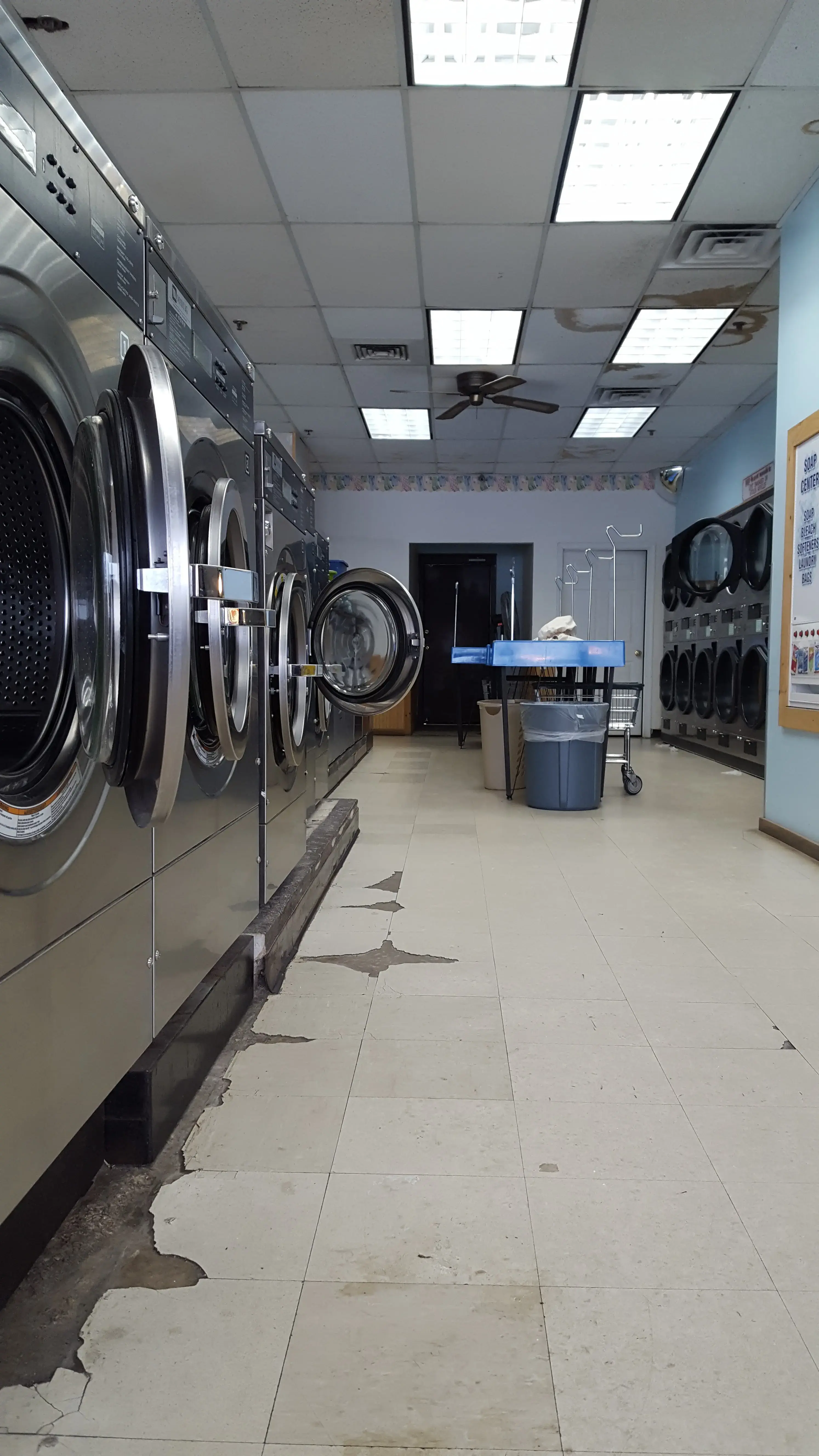 Village Laundermat & Cleaners thumbnail 9