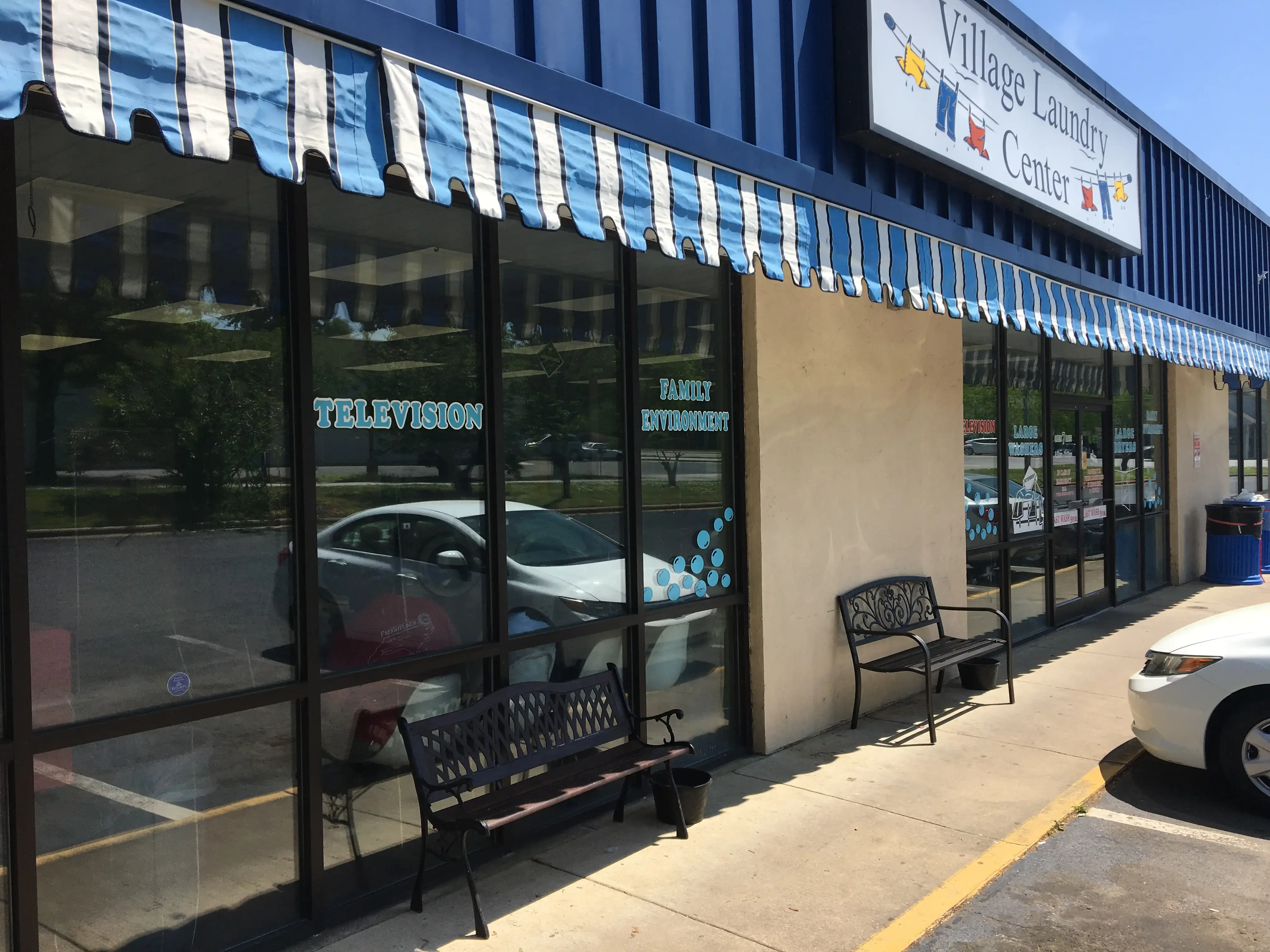 Village Laundry Center - Image 2