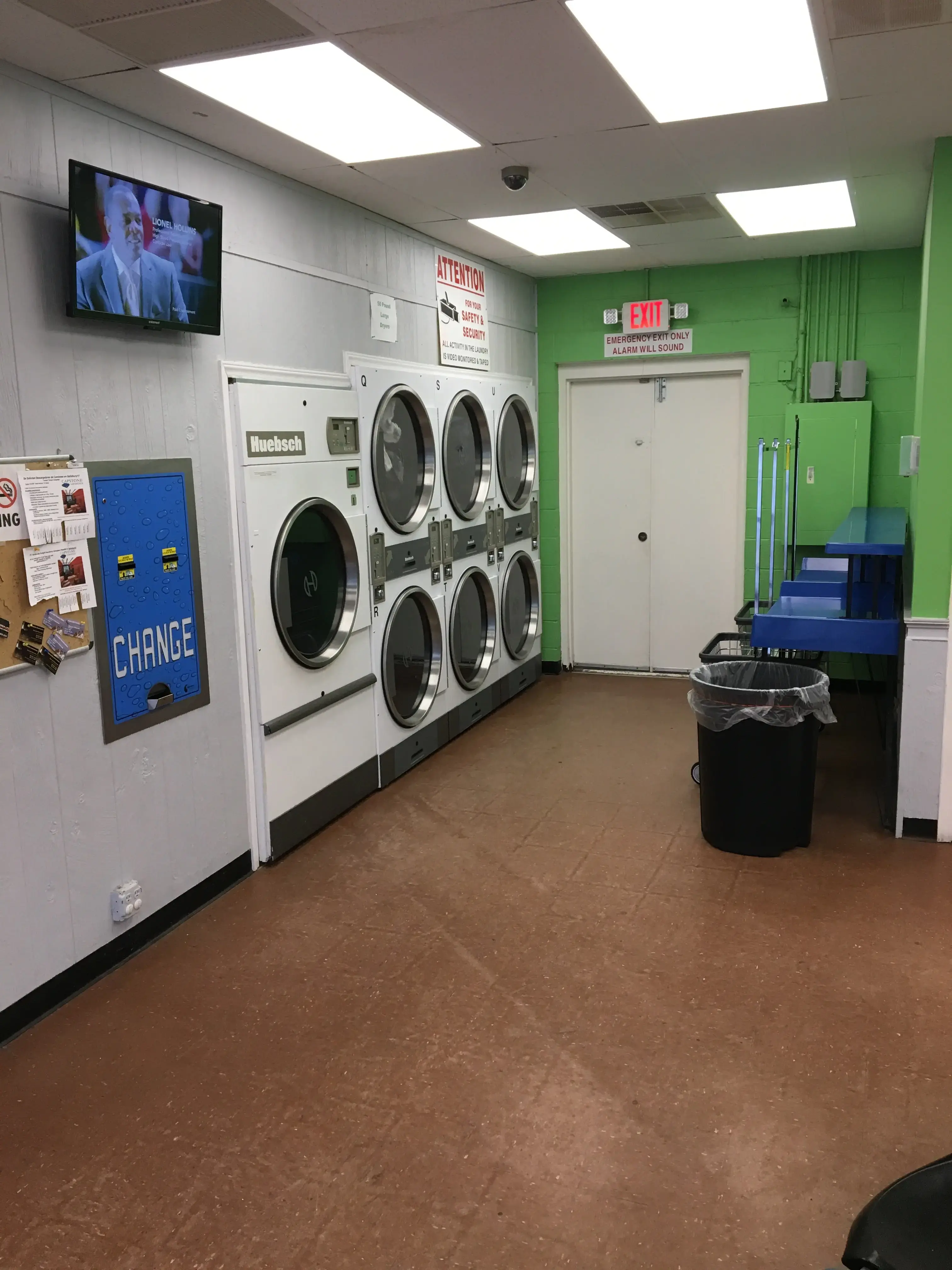 Village Laundry Center thumbnail 12