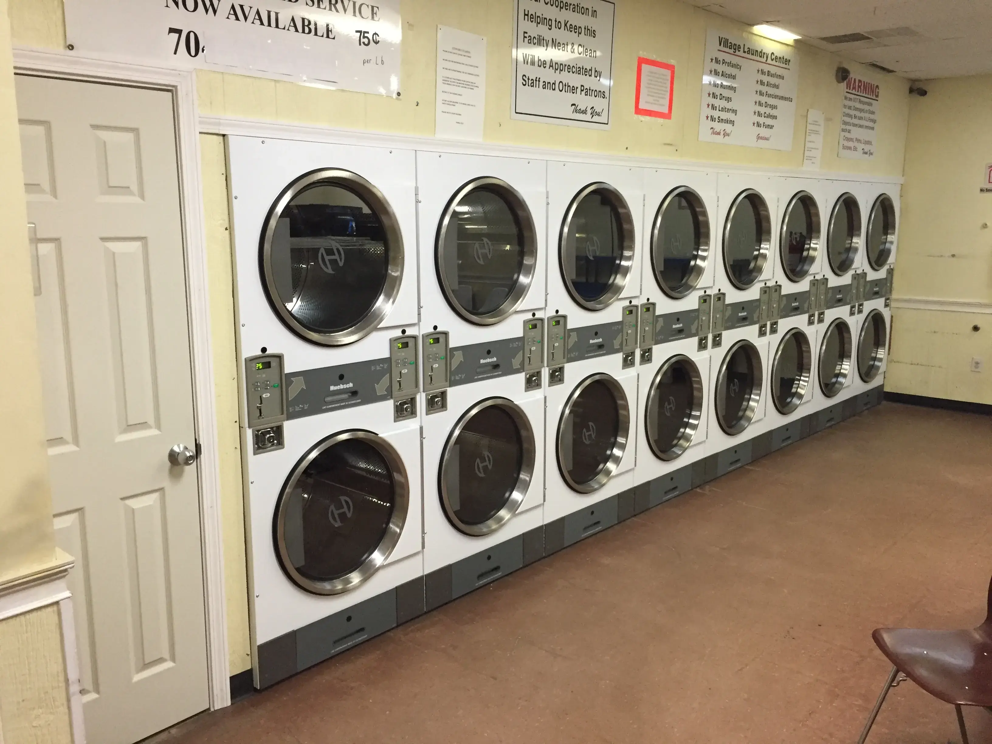 Village Laundry Center - Image 9