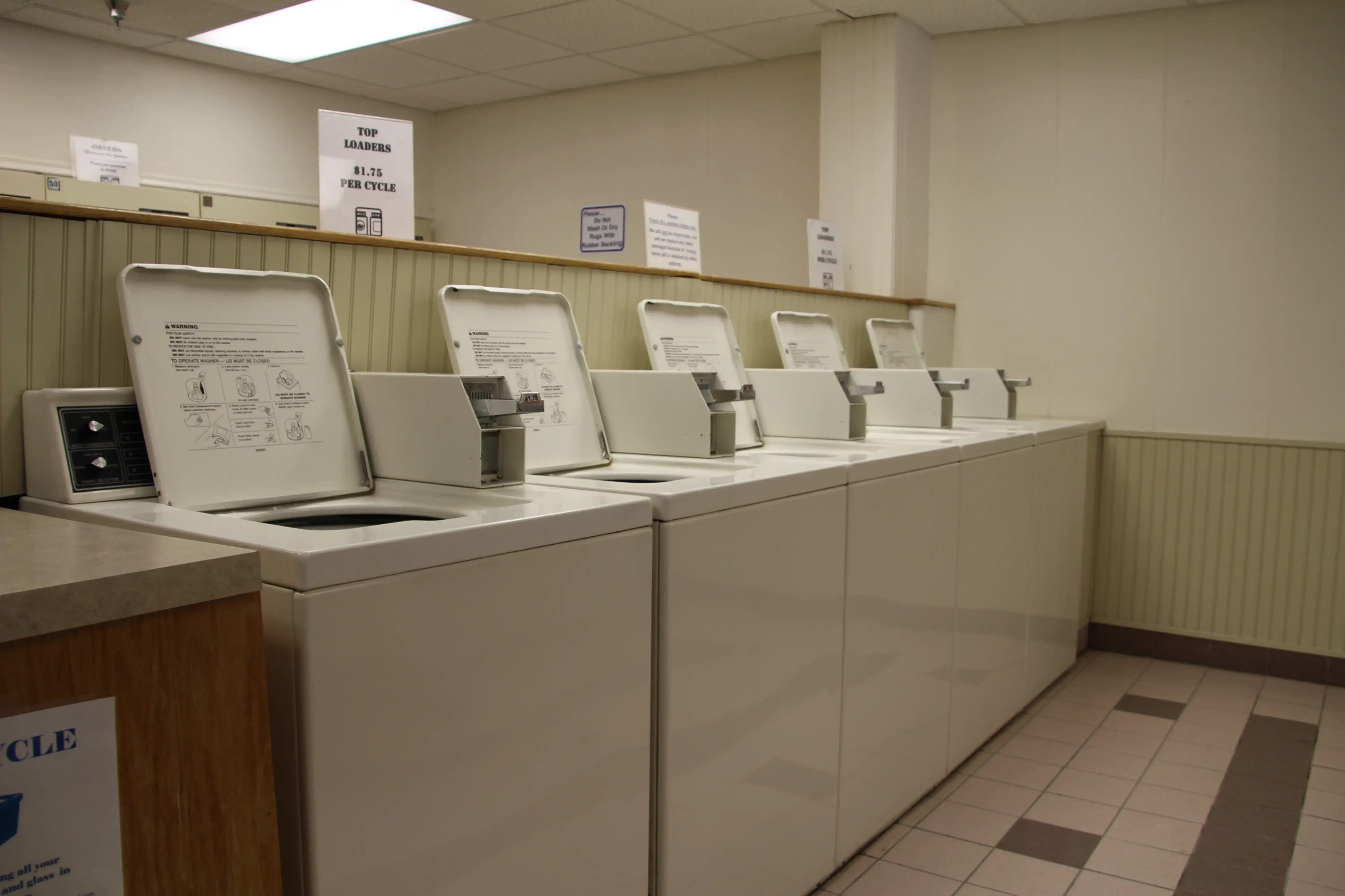 Village Laundry - Image 4