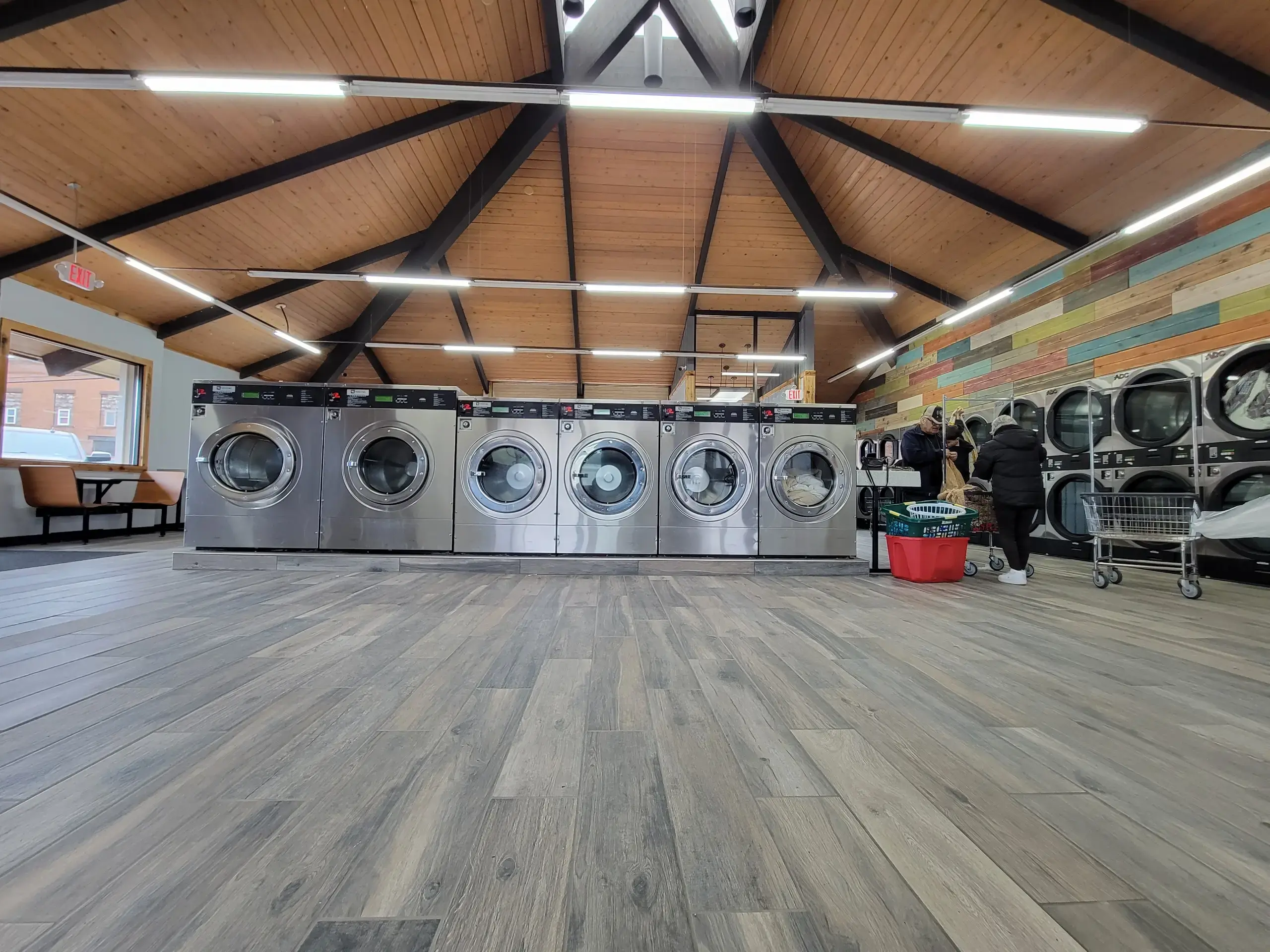 Village Spin Laundromat | Spooner Wisconsin | Self-Service Laundry - Image 2