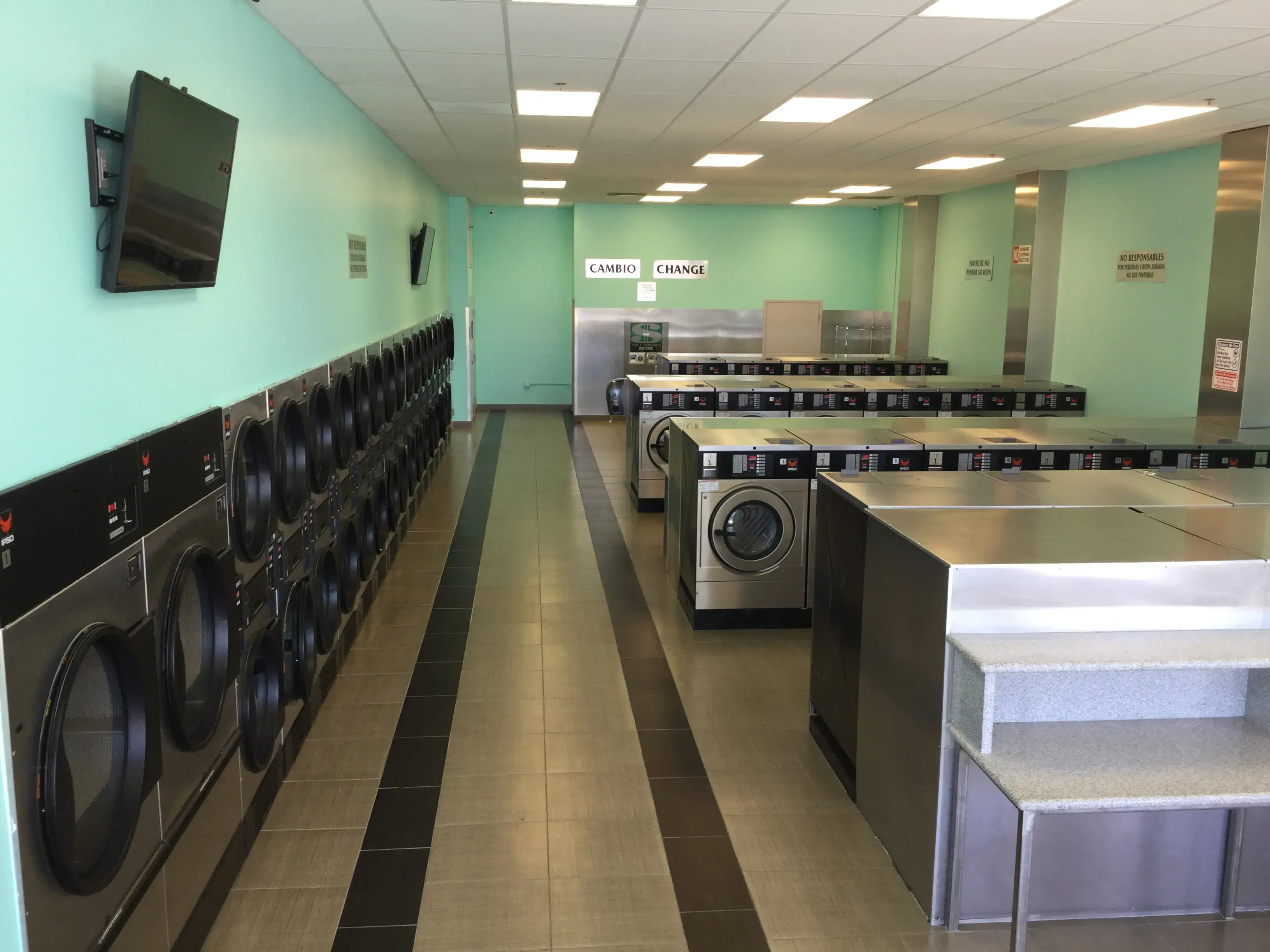 Vineyard Laundry - Image 11