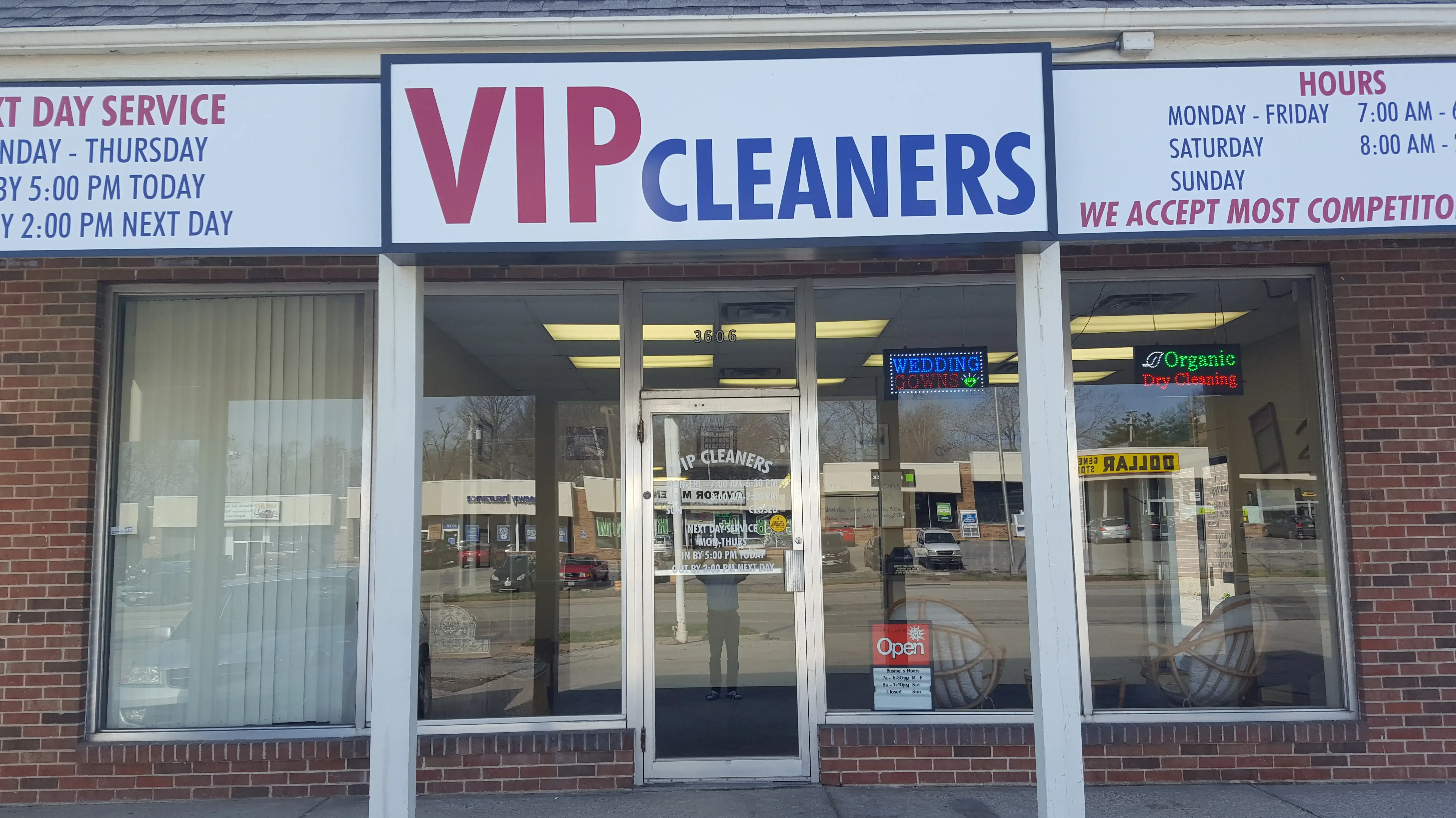 Vip Cleaners thumbnail 4