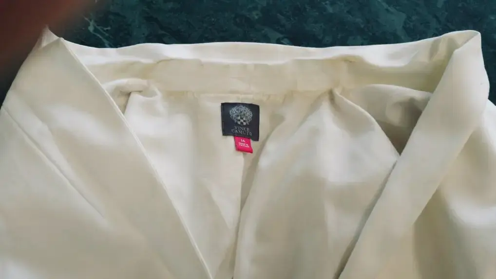 VIP Dry Cleaners & Alterations - Image 8