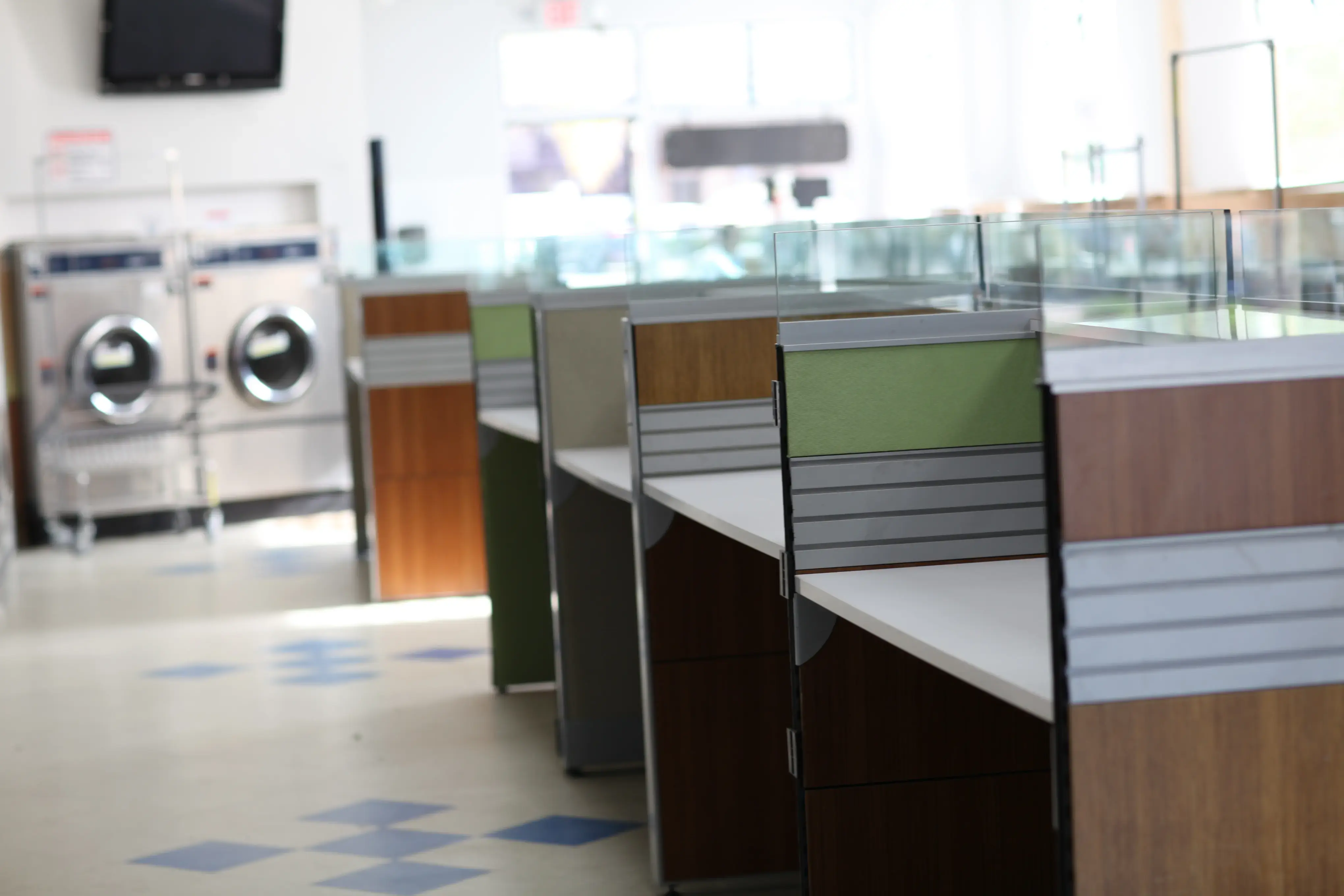 Vista Coin Laundry thumbnail 4