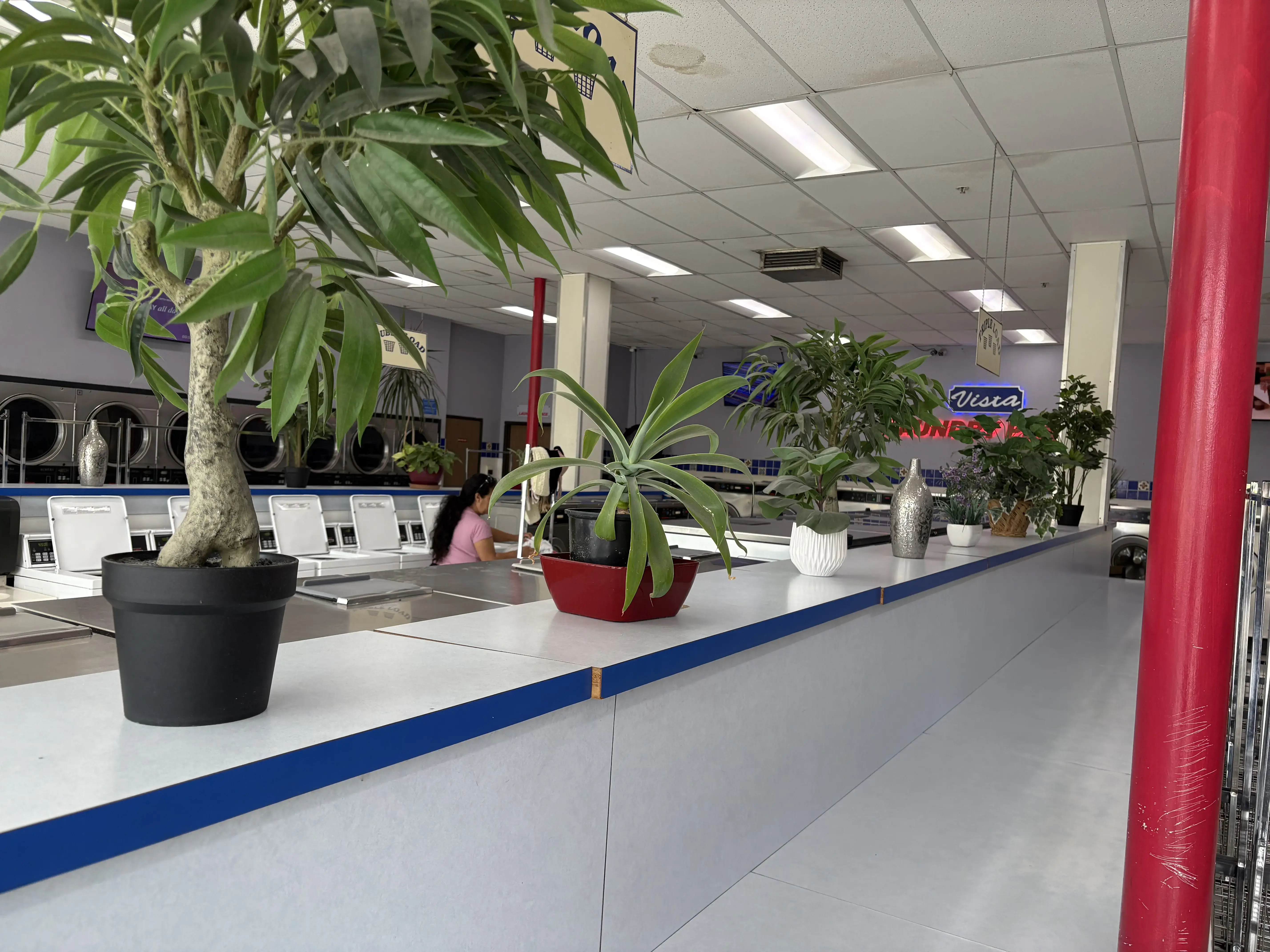 Vista Laundry Place - Image 7