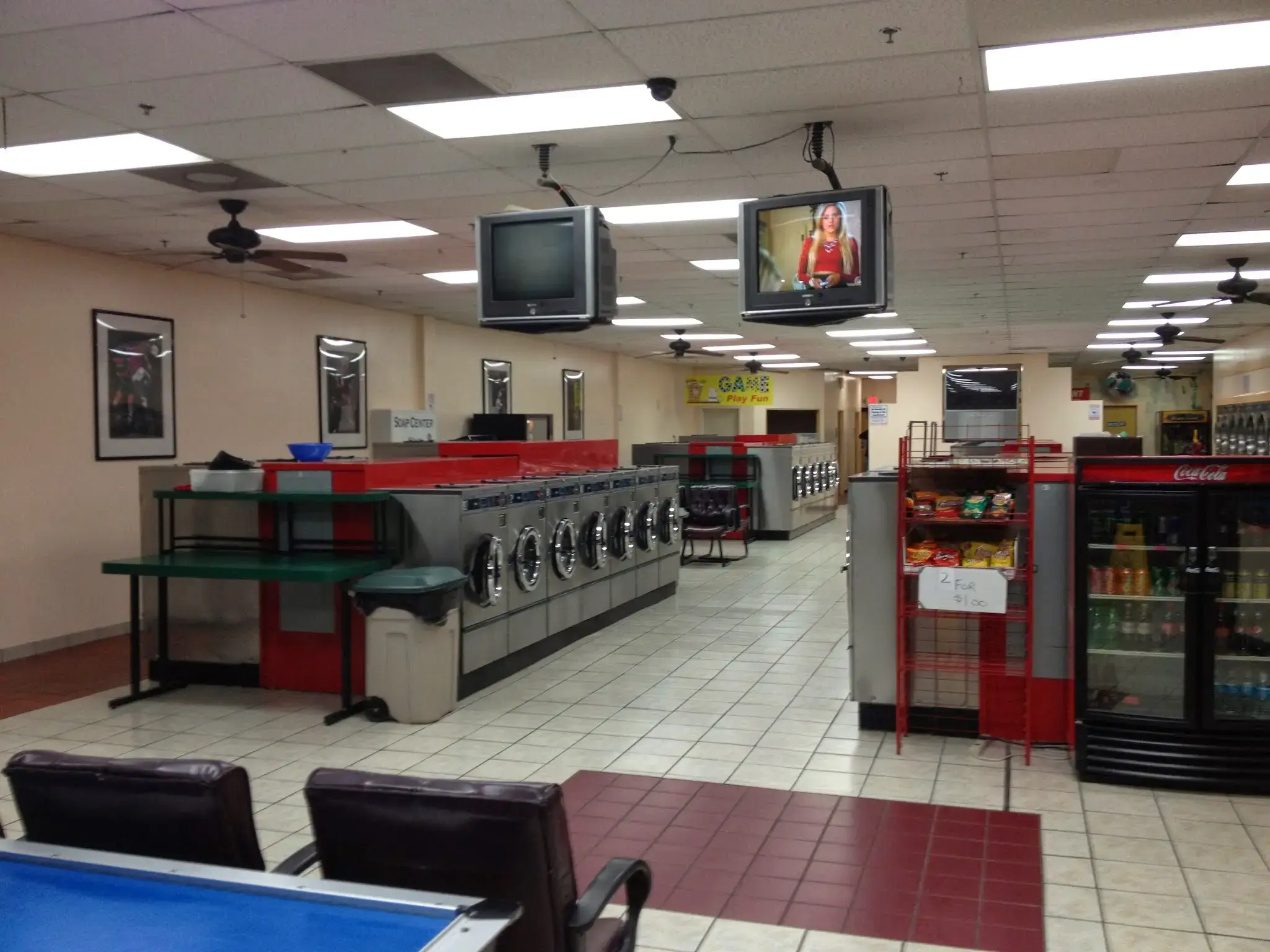 Viva Coin Laundromat - Lavanderia - Image 18