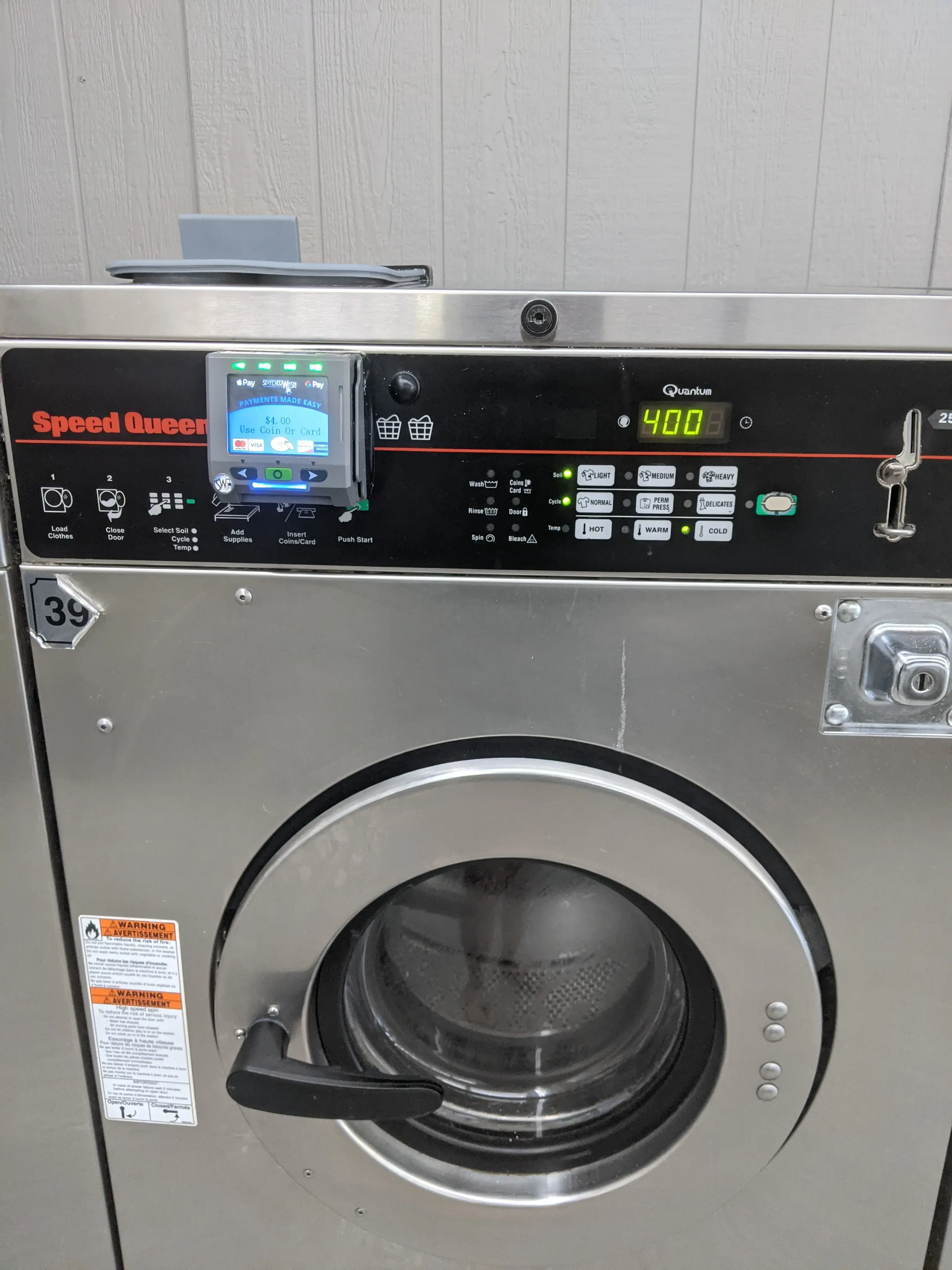 Vivion West Coin Laundry thumbnail 9