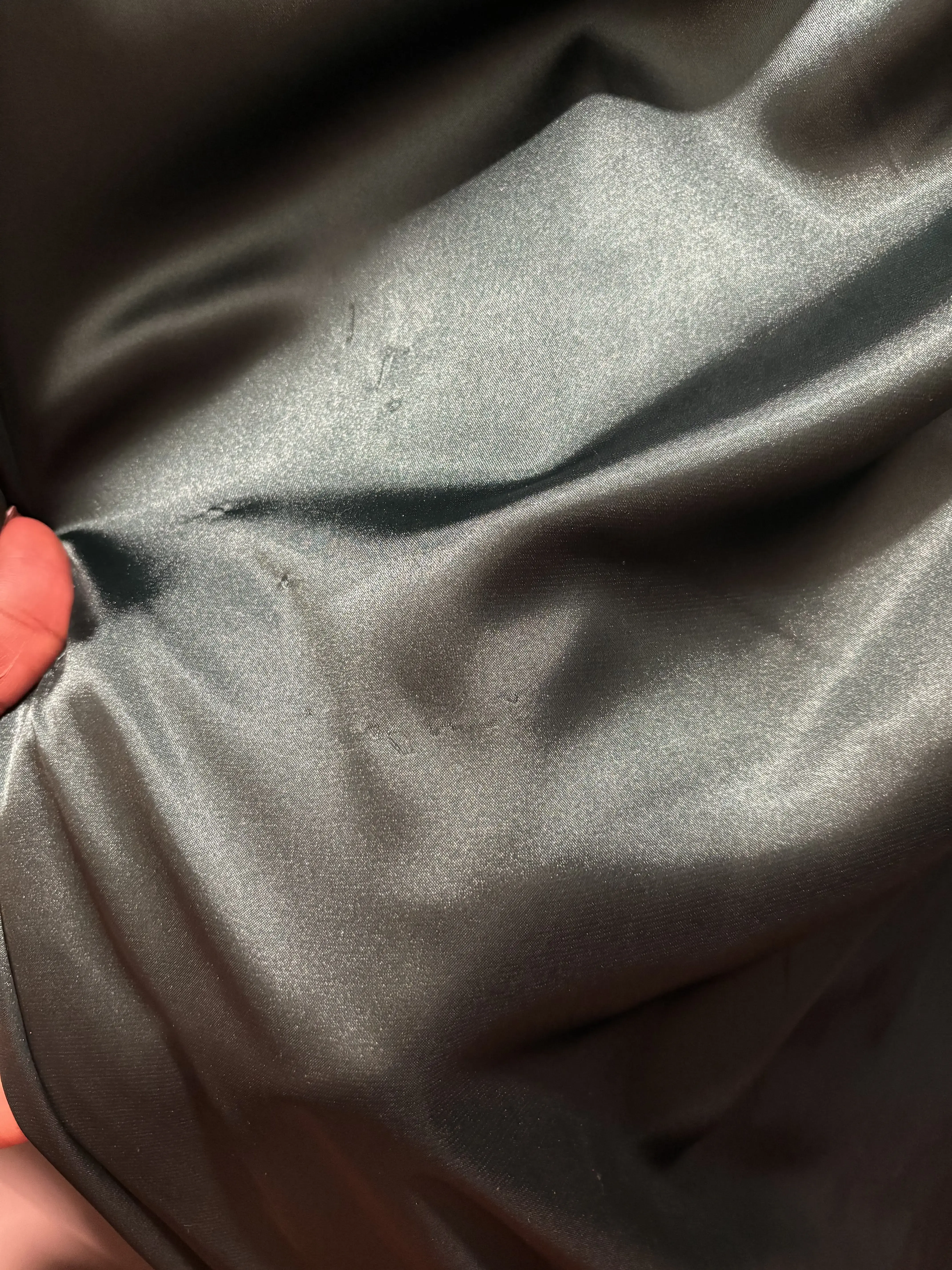 Vogue Cleaners thumbnail 8