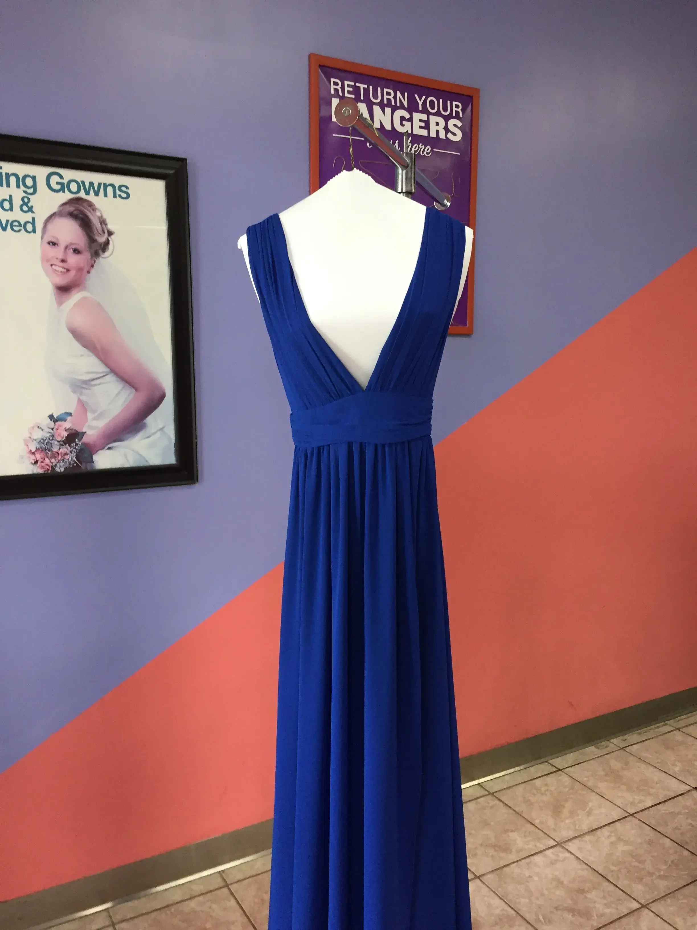 W 106 Cleaners - Image 3