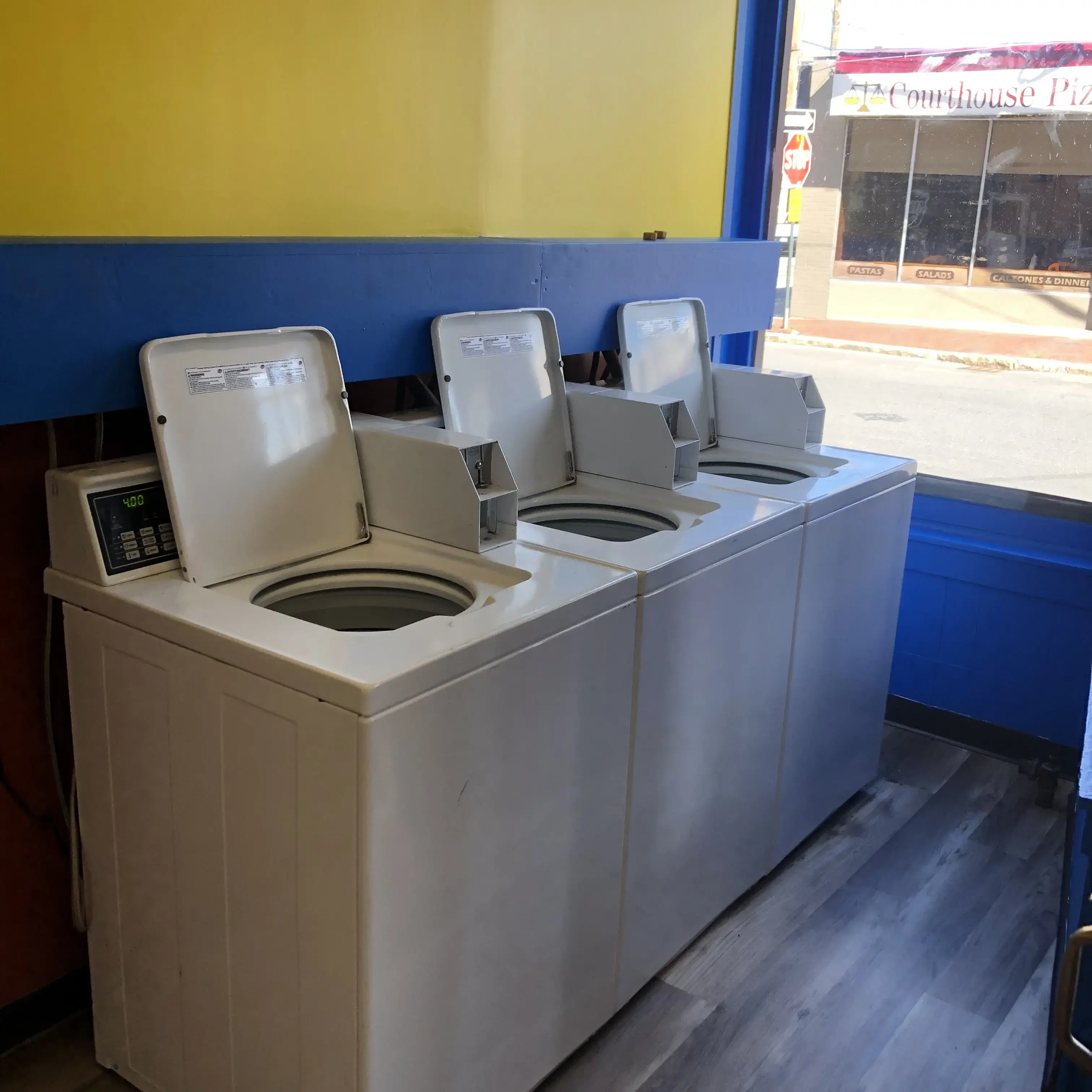 W Pearl Street Laundry thumbnail 5