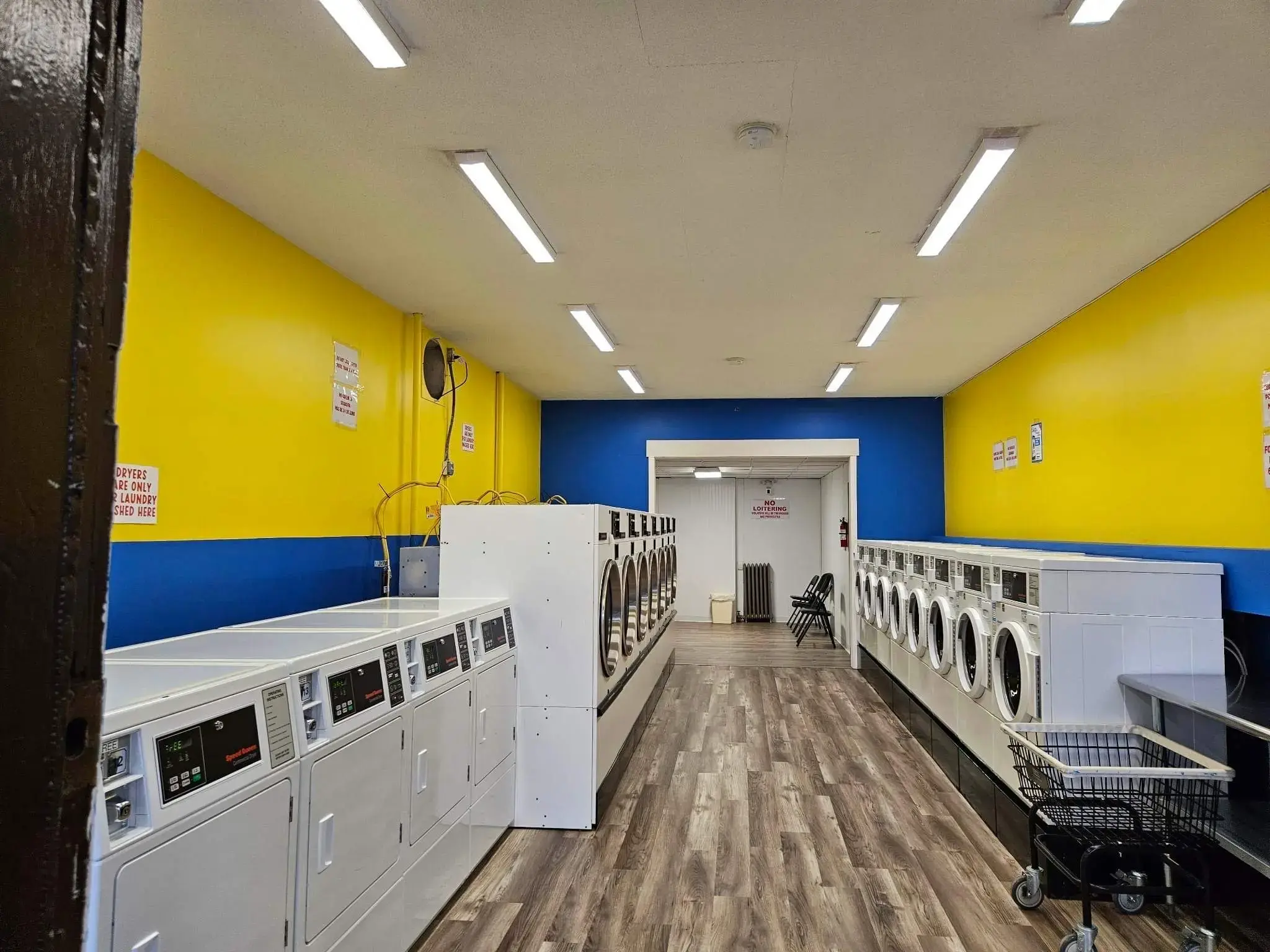 W Pearl Street Laundry thumbnail 3