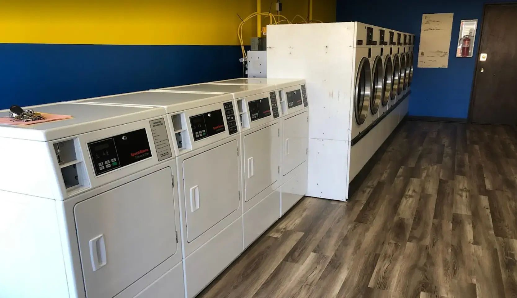 W Pearl Street Laundry location