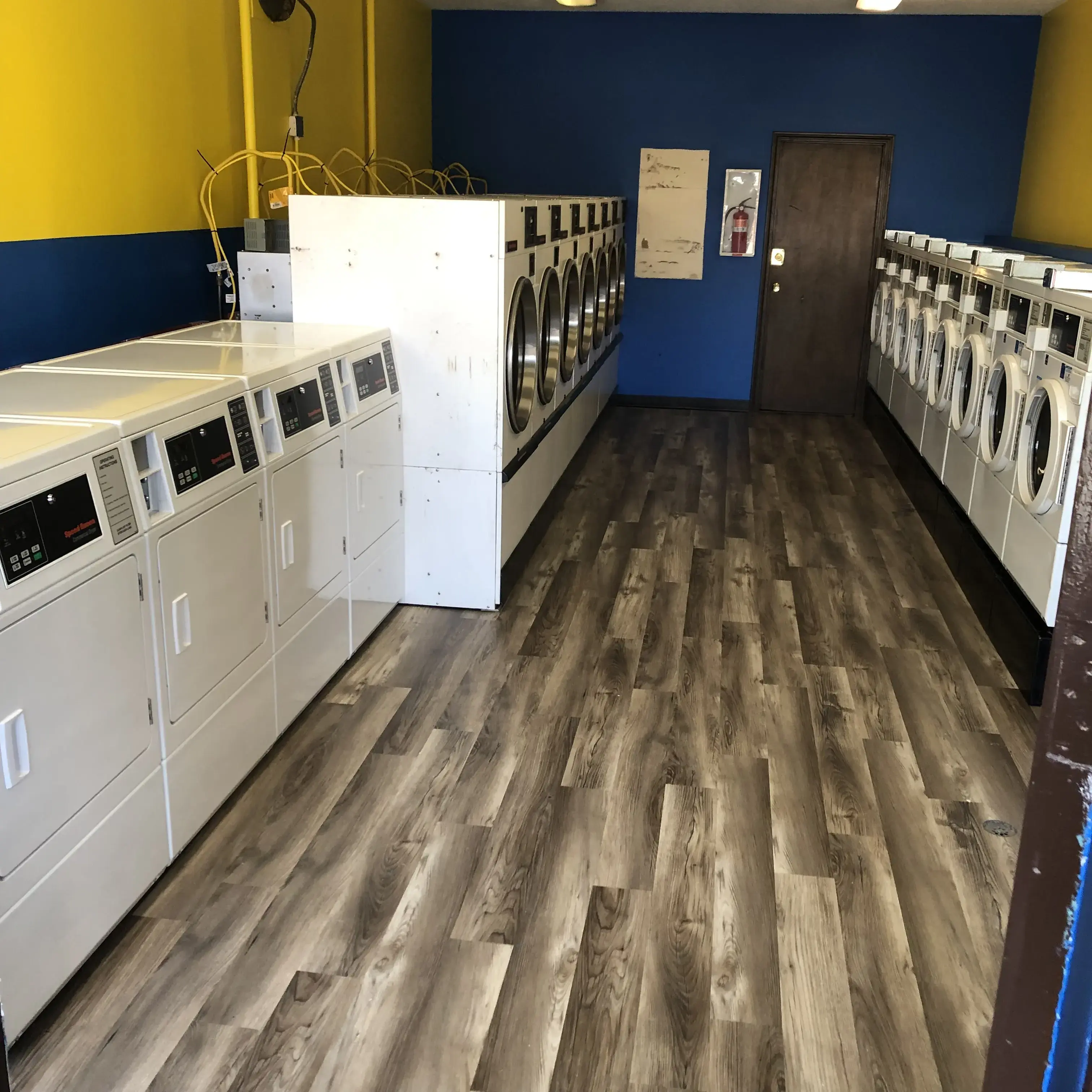 W Pearl Street Laundry - Image 20