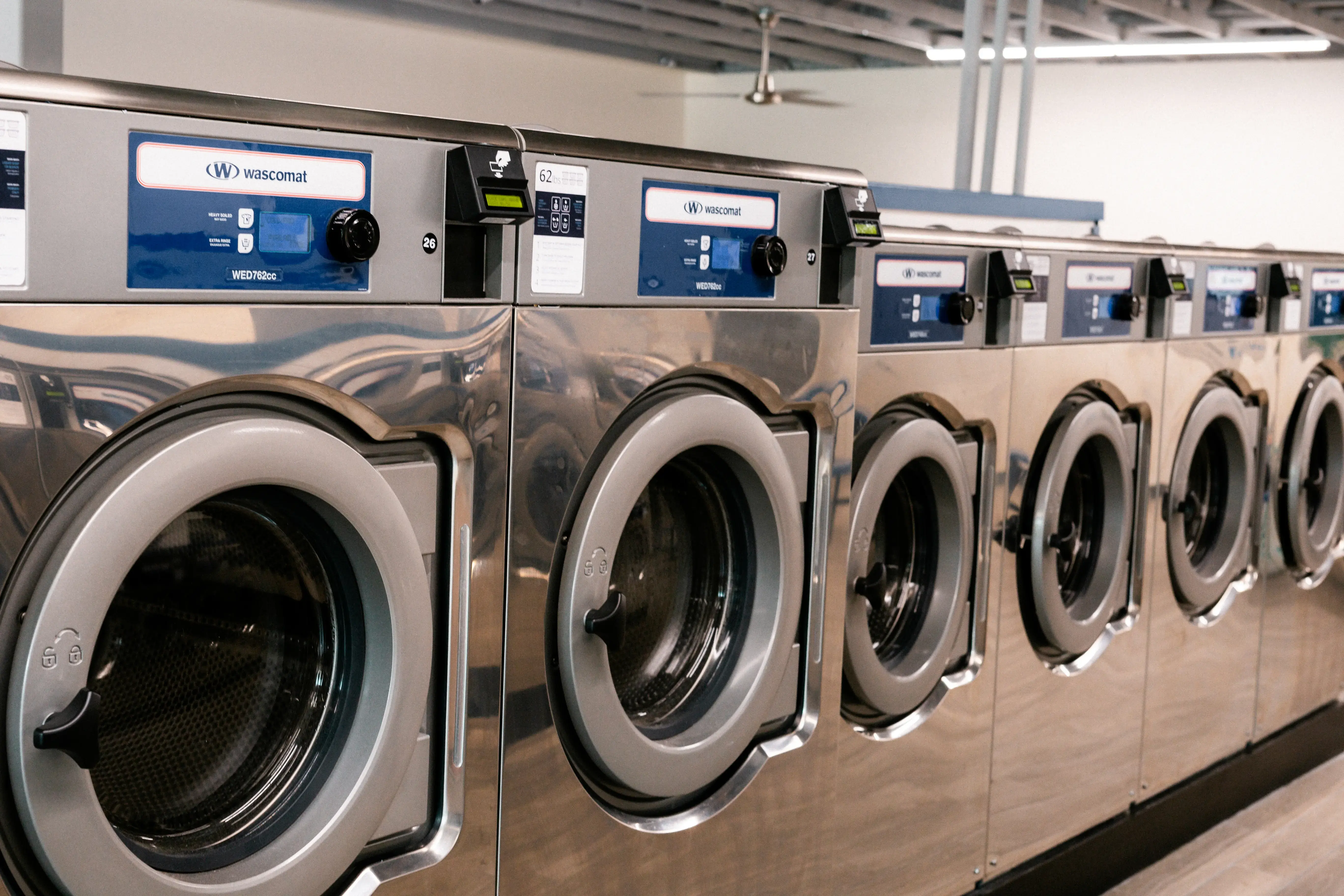 Waco Drive Laundromat - Image 2