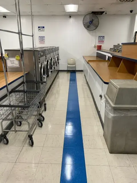 Wall2Wall Laundry thumbnail 10