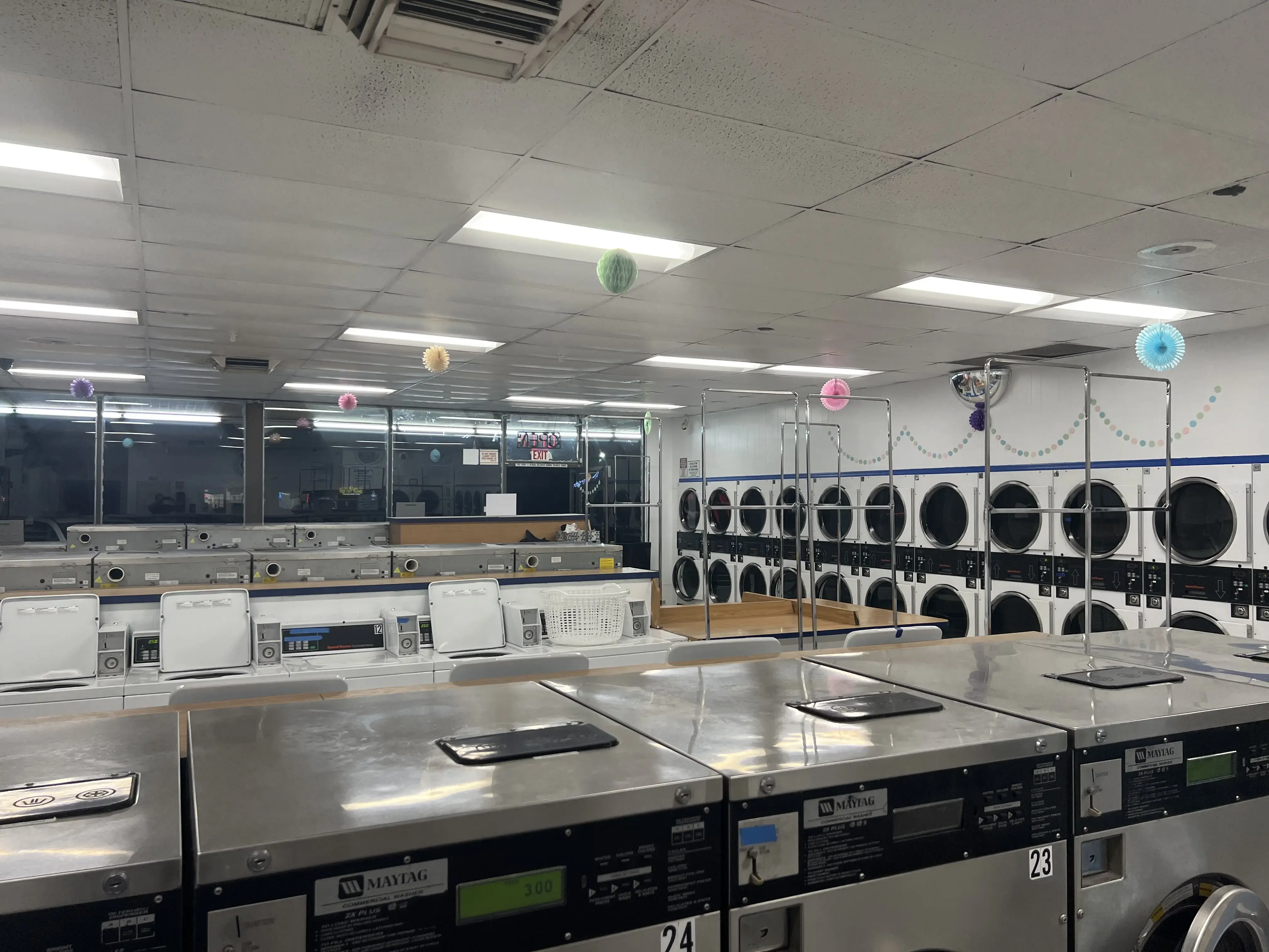 Wall2Wall Laundry thumbnail 7