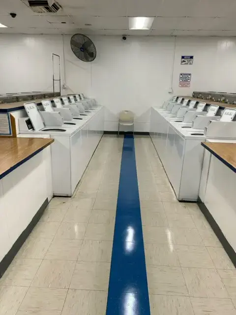 Wall2Wall Laundry thumbnail 6