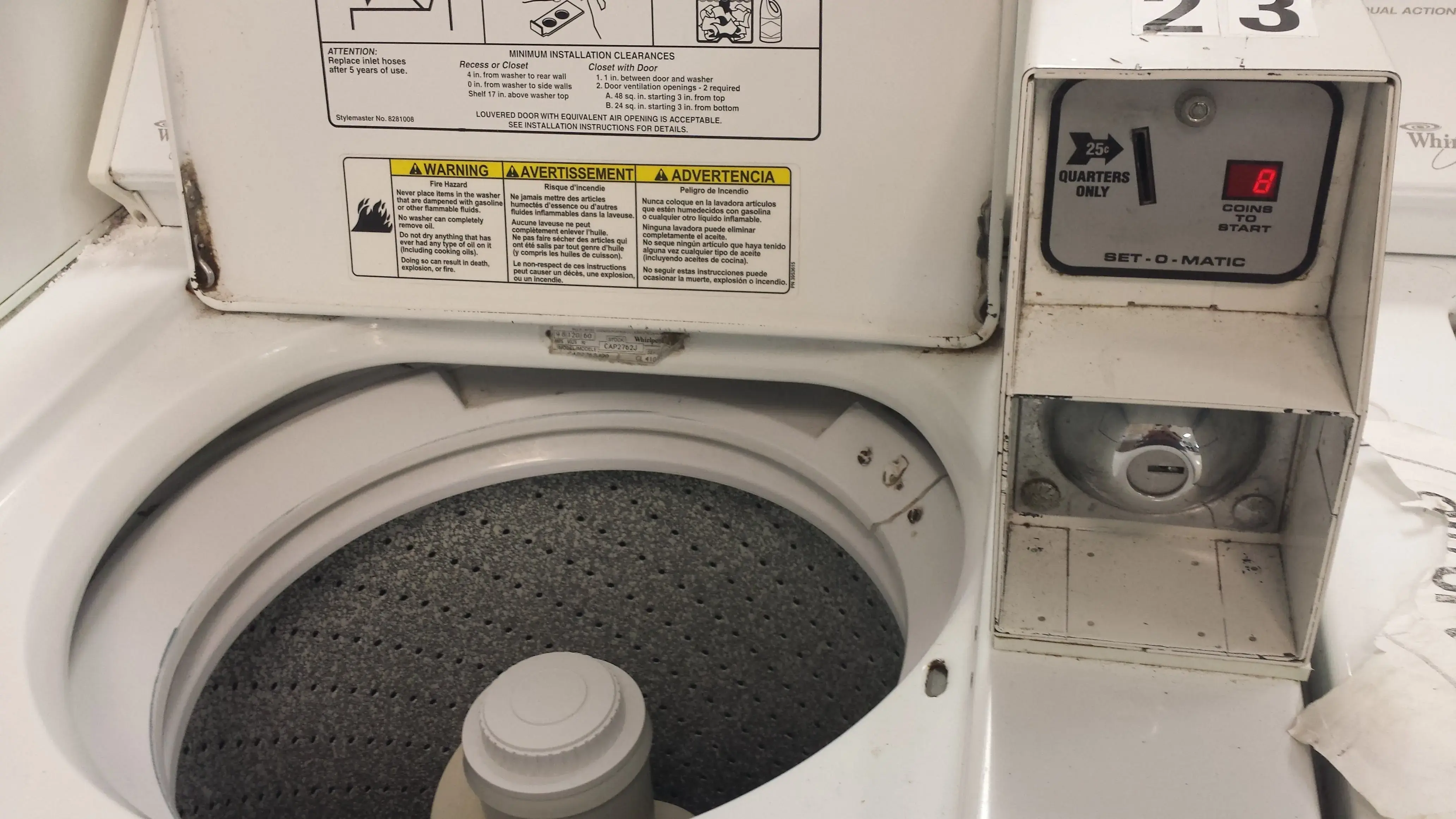 Walnut Place Laundromat - Image 18
