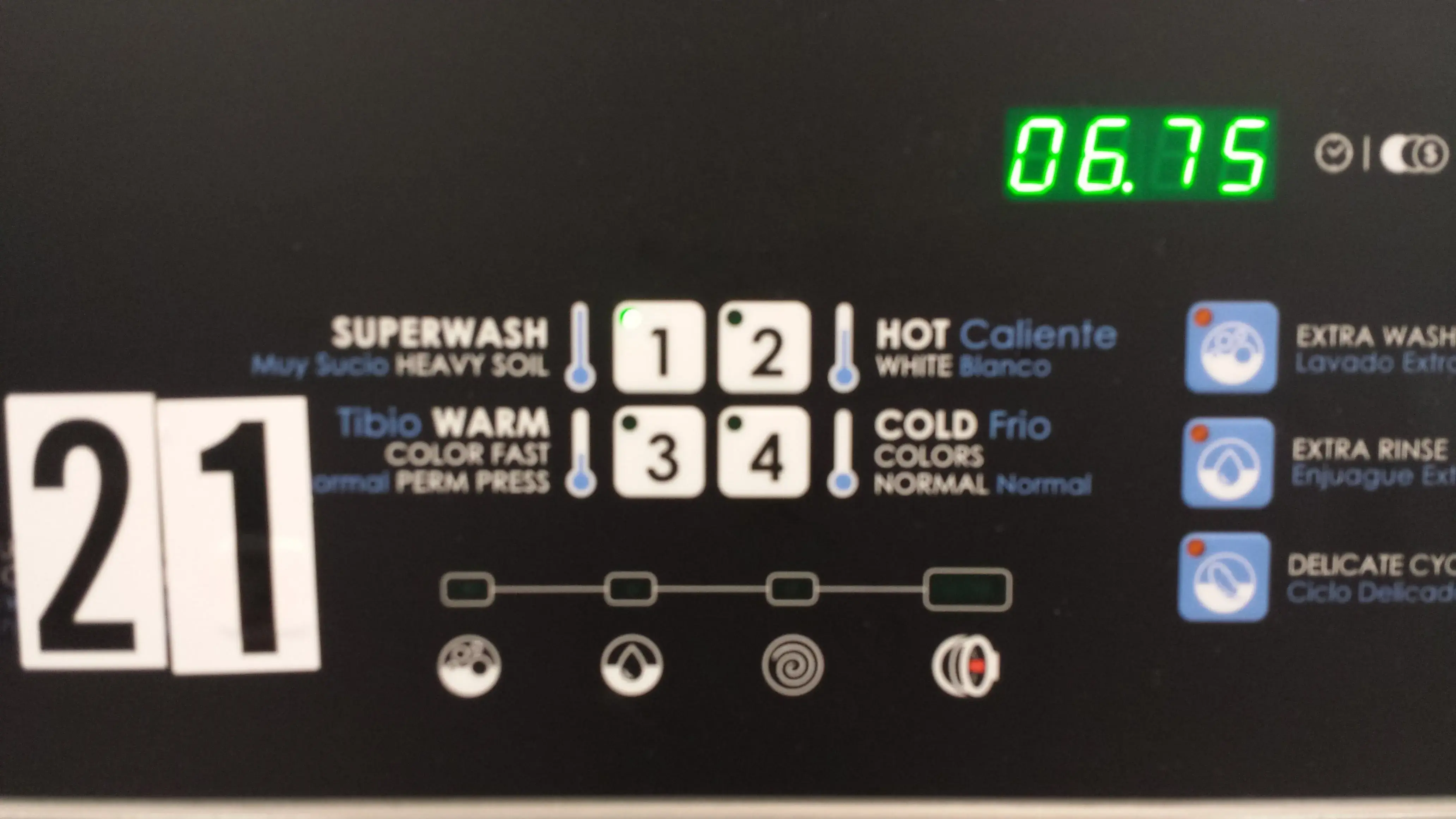 Walnut Place Laundromat thumbnail 9