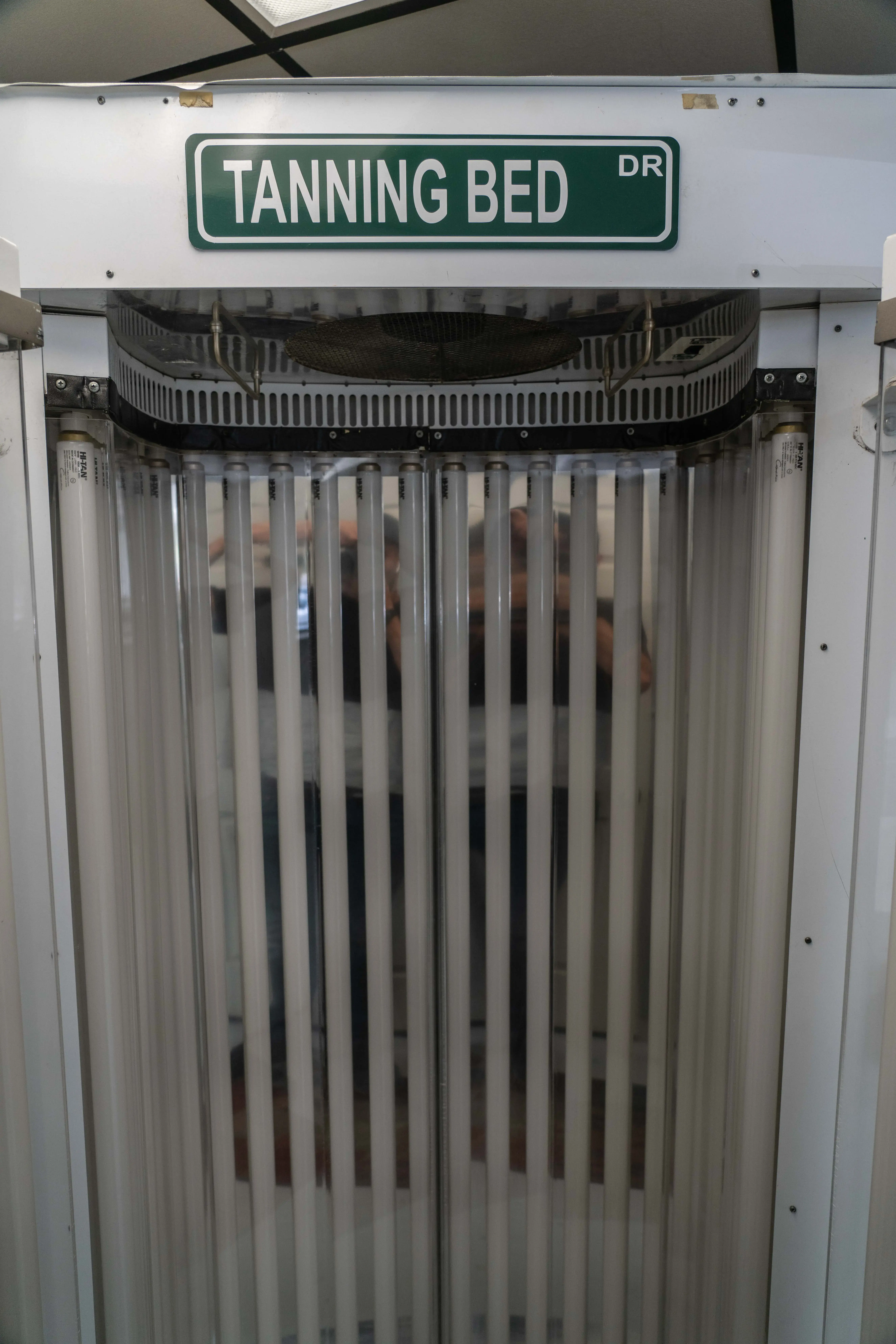 Warner Super Clean Laundry - Image 15