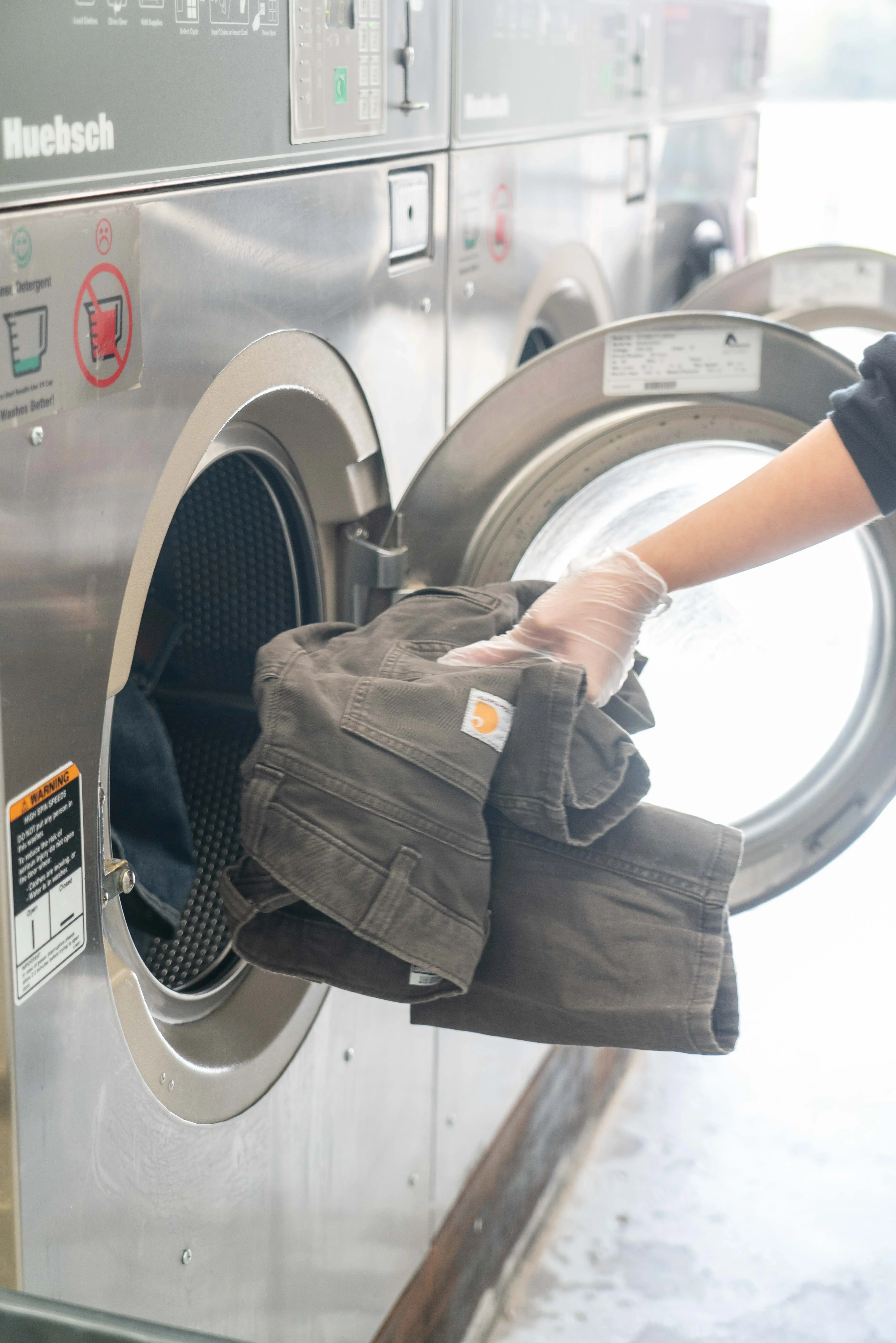 Warner Super Clean Laundry - Image 3